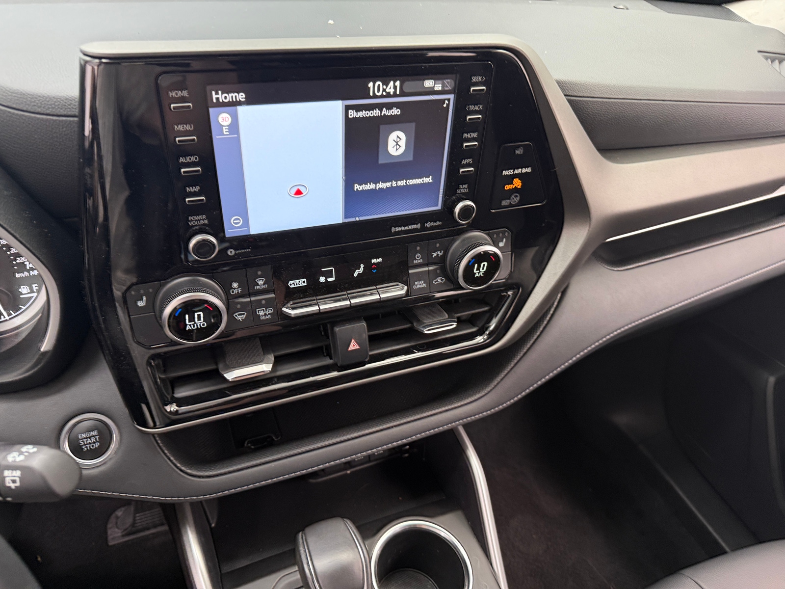 Thumbnail: 2021 Toyota Highlander - 3