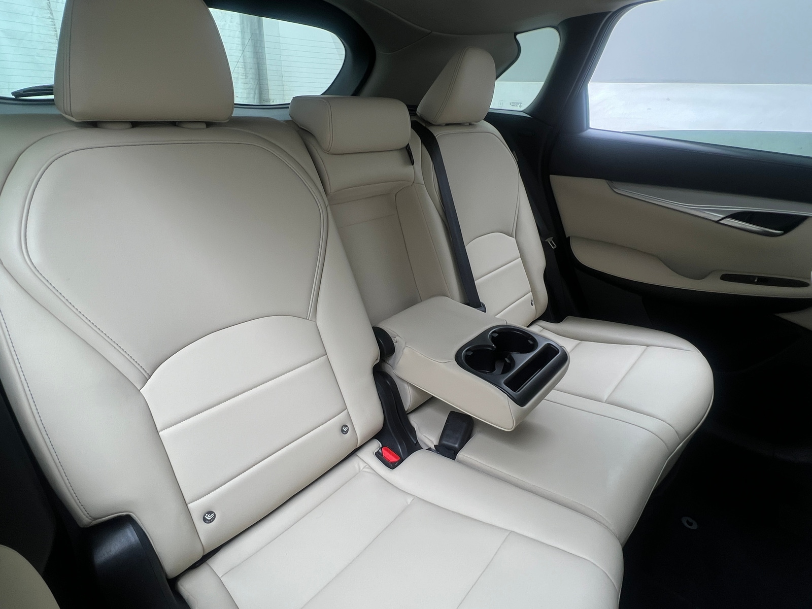 Thumbnail: 2021 INFINITI QX50 - 5