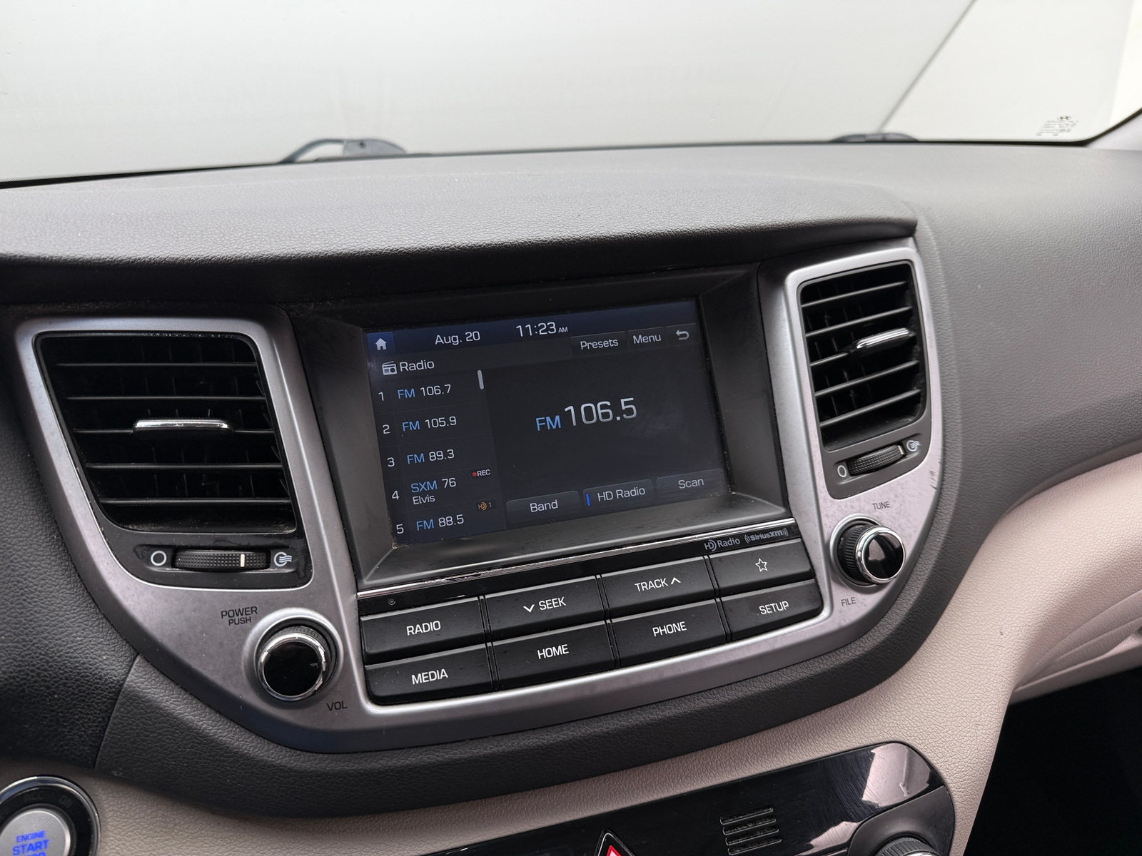 Thumbnail: 2018 Hyundai Tucson - 4