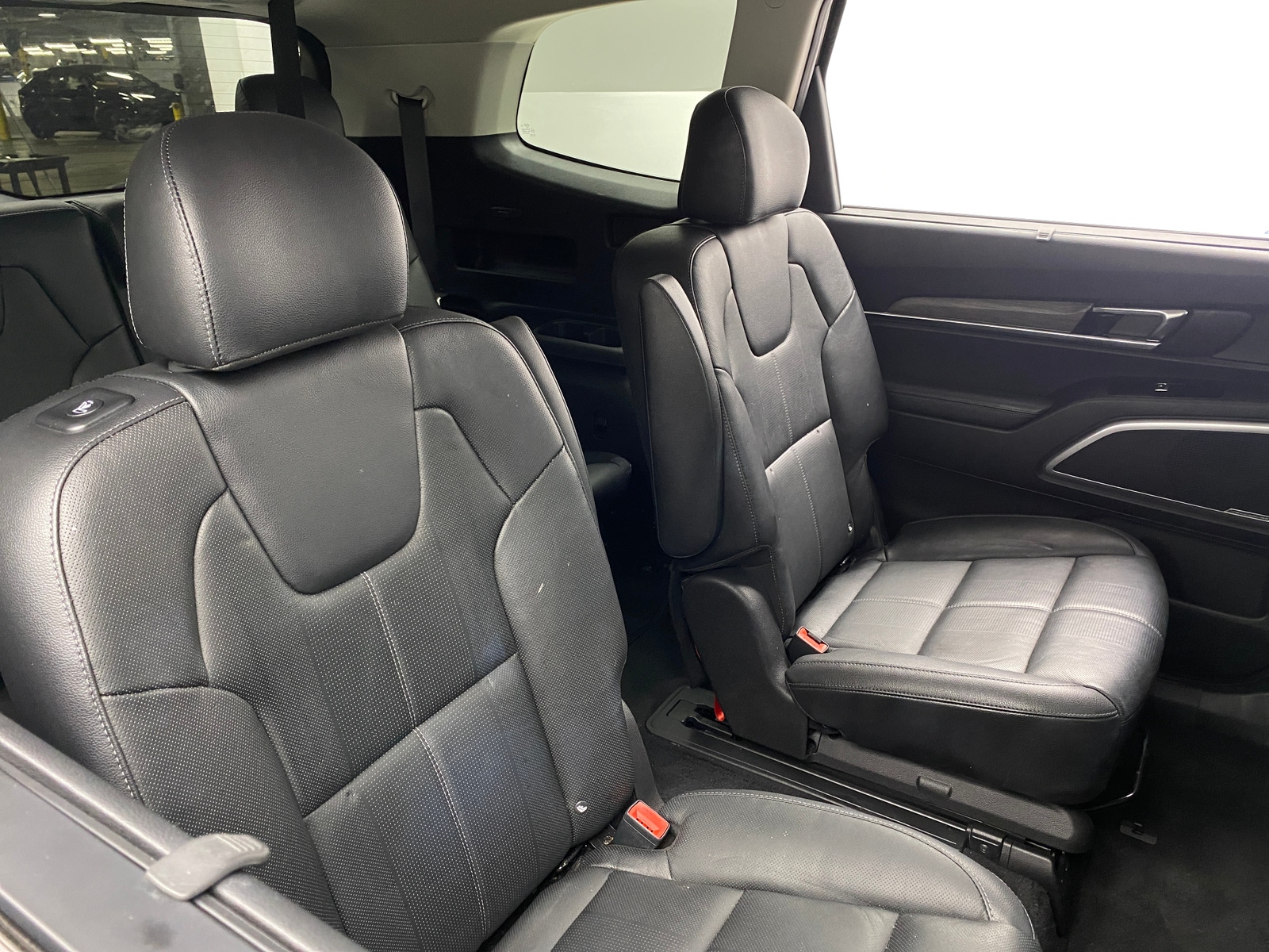 Thumbnail: 2021 Kia Telluride - 5