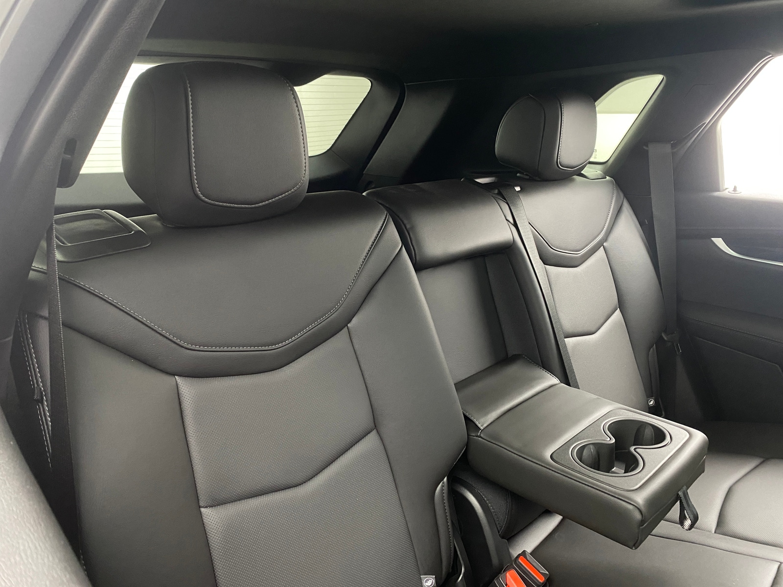 Thumbnail: 2023 Cadillac XT5 - 5