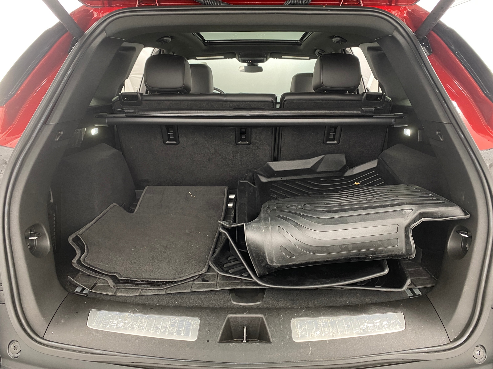 Thumbnail: 2023 Cadillac XT5 - 6