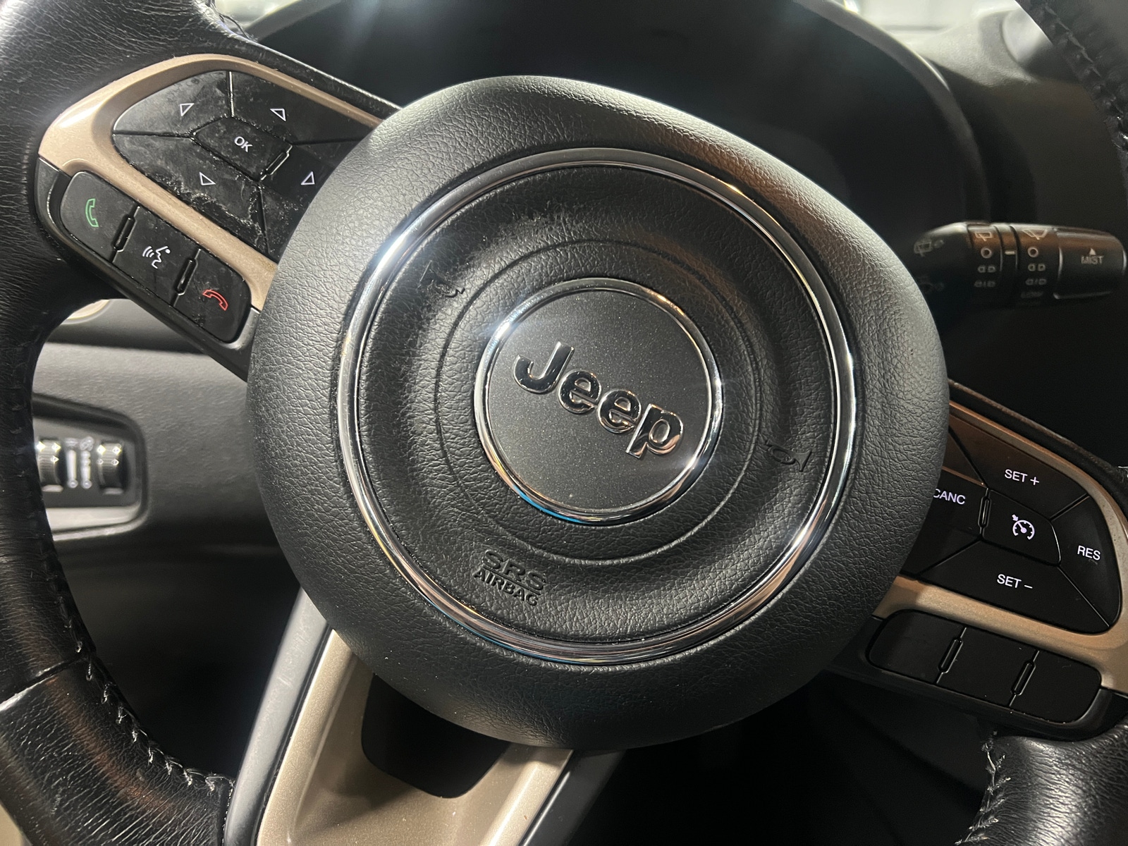 Thumbnail: 2015 Jeep Renegade - 5