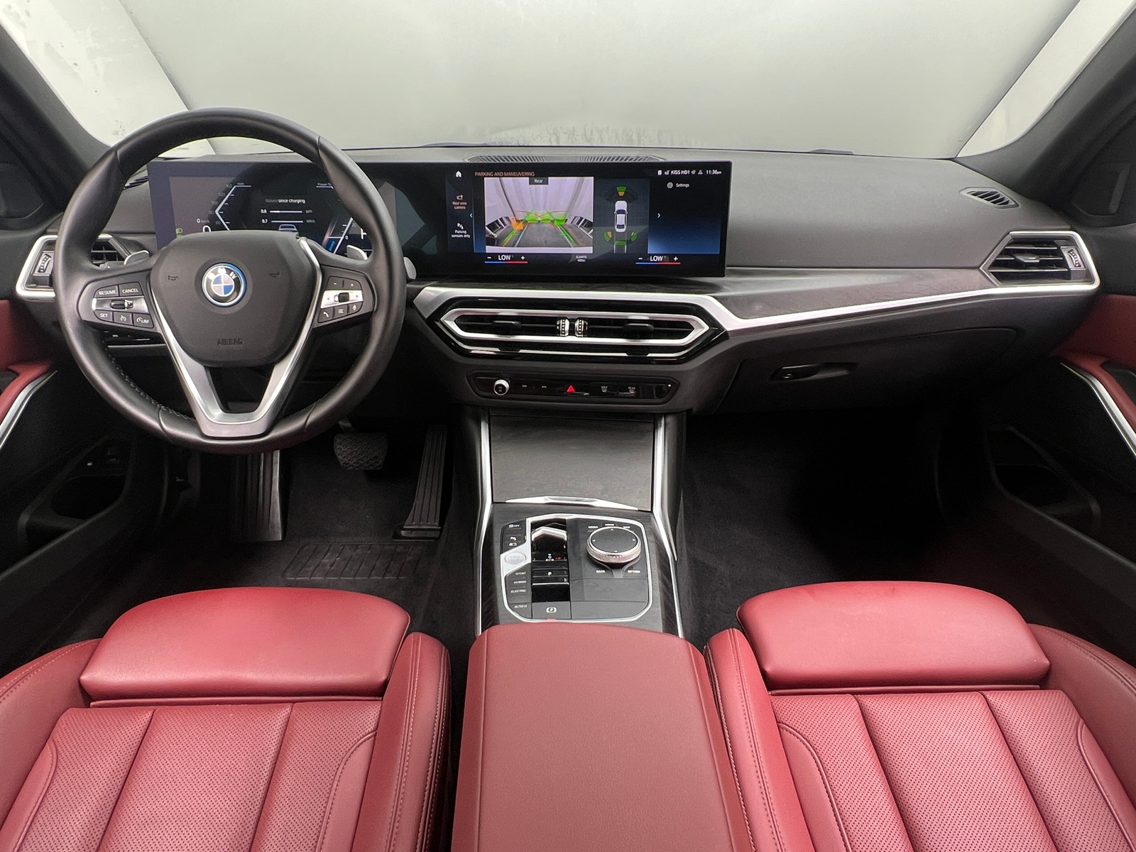 Thumbnail: 2023 BMW 3 Series - 2