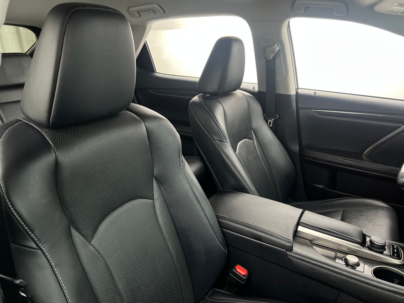Thumbnail: 2019 Lexus RX - 2