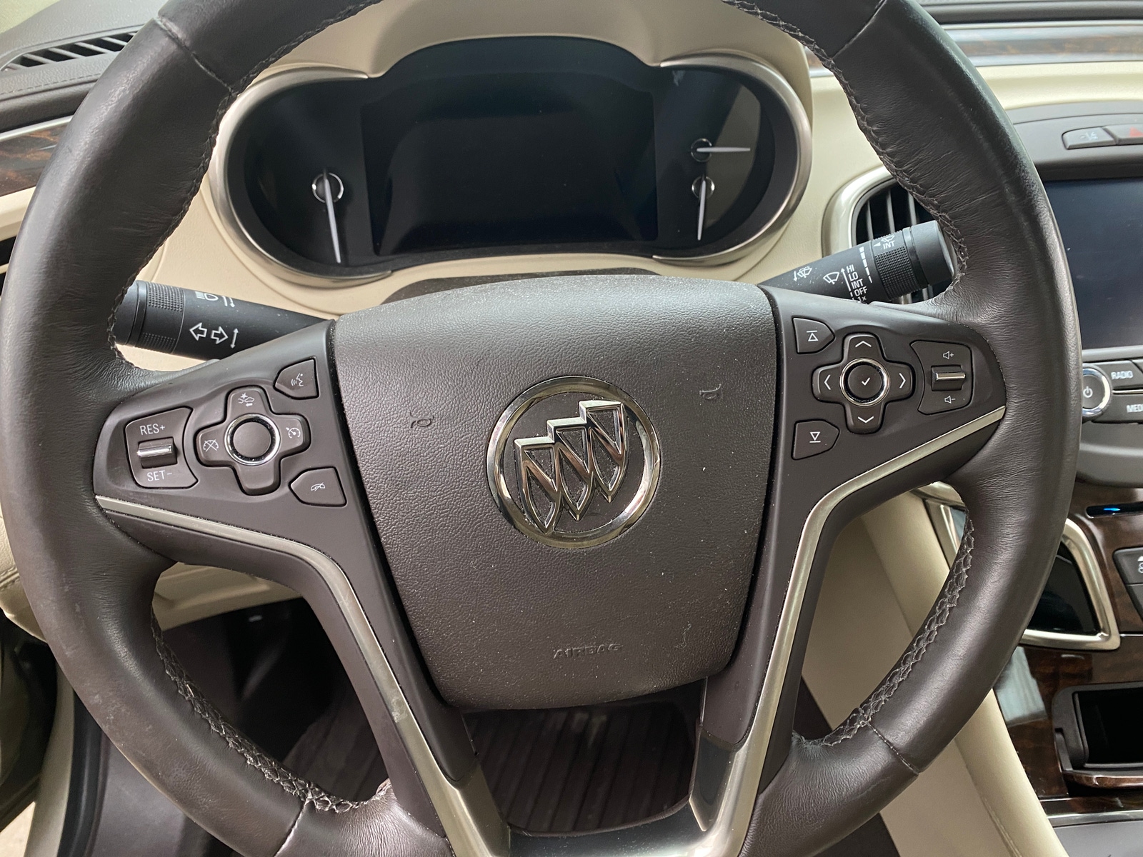 Thumbnail: 2016 Buick LaCrosse - 4