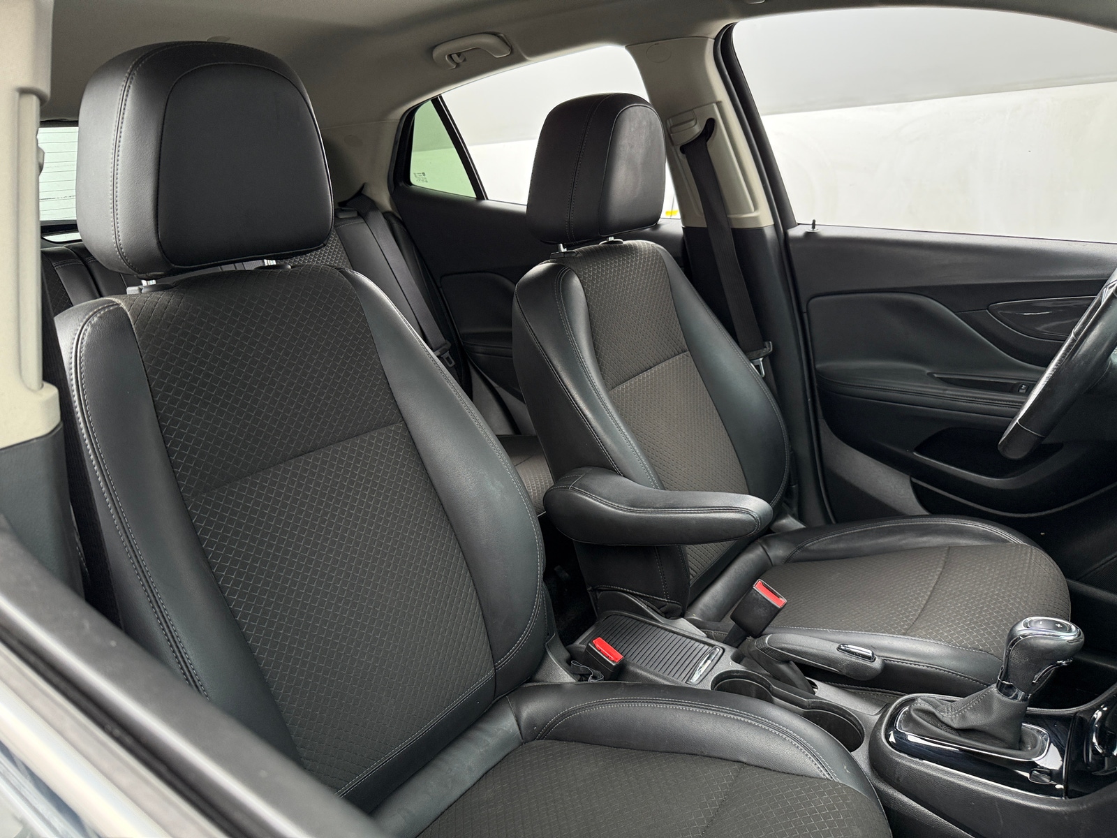 Thumbnail: 2018 Buick Encore - 2