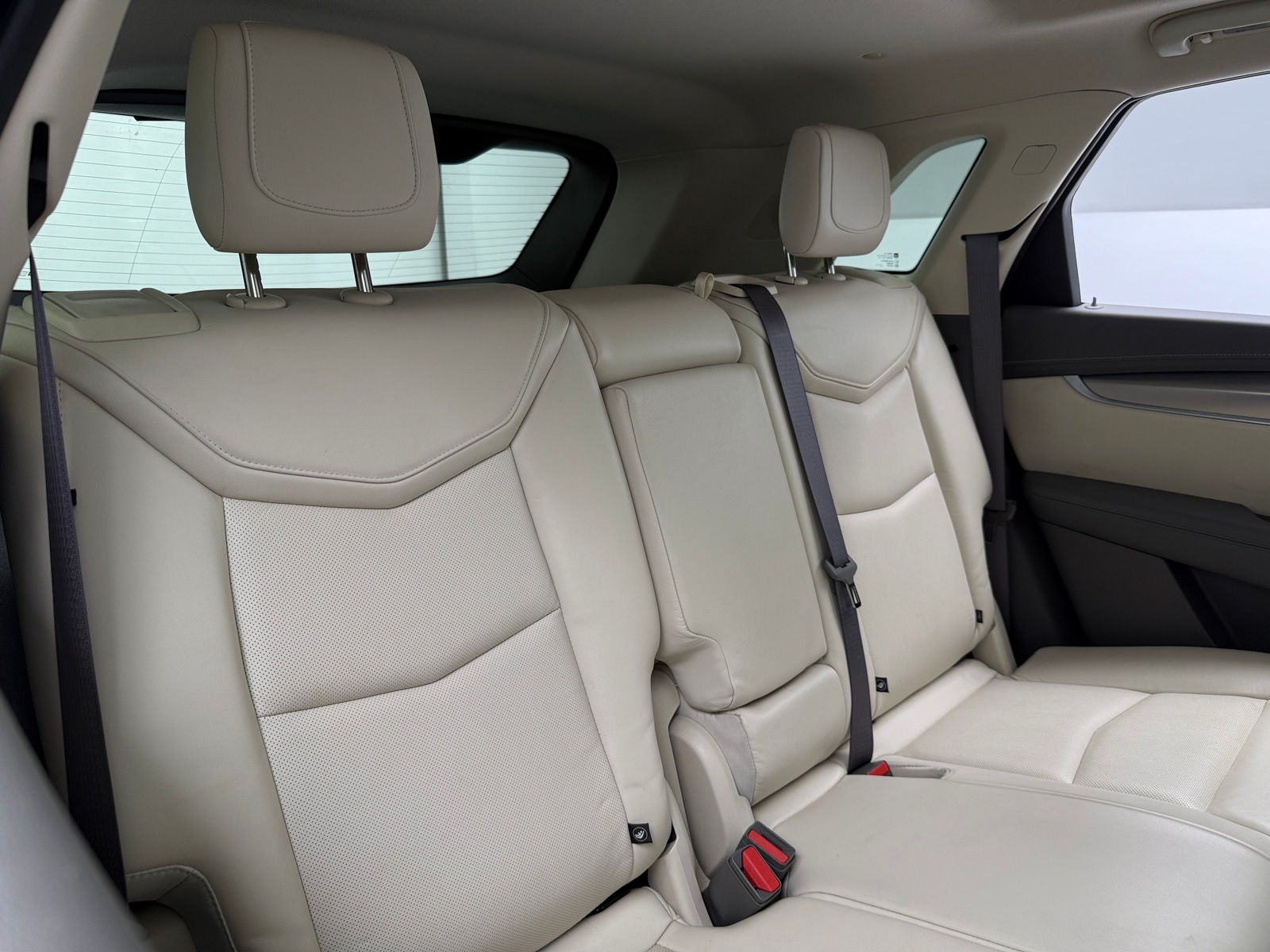 Thumbnail: 2018 Cadillac XT5 - 5