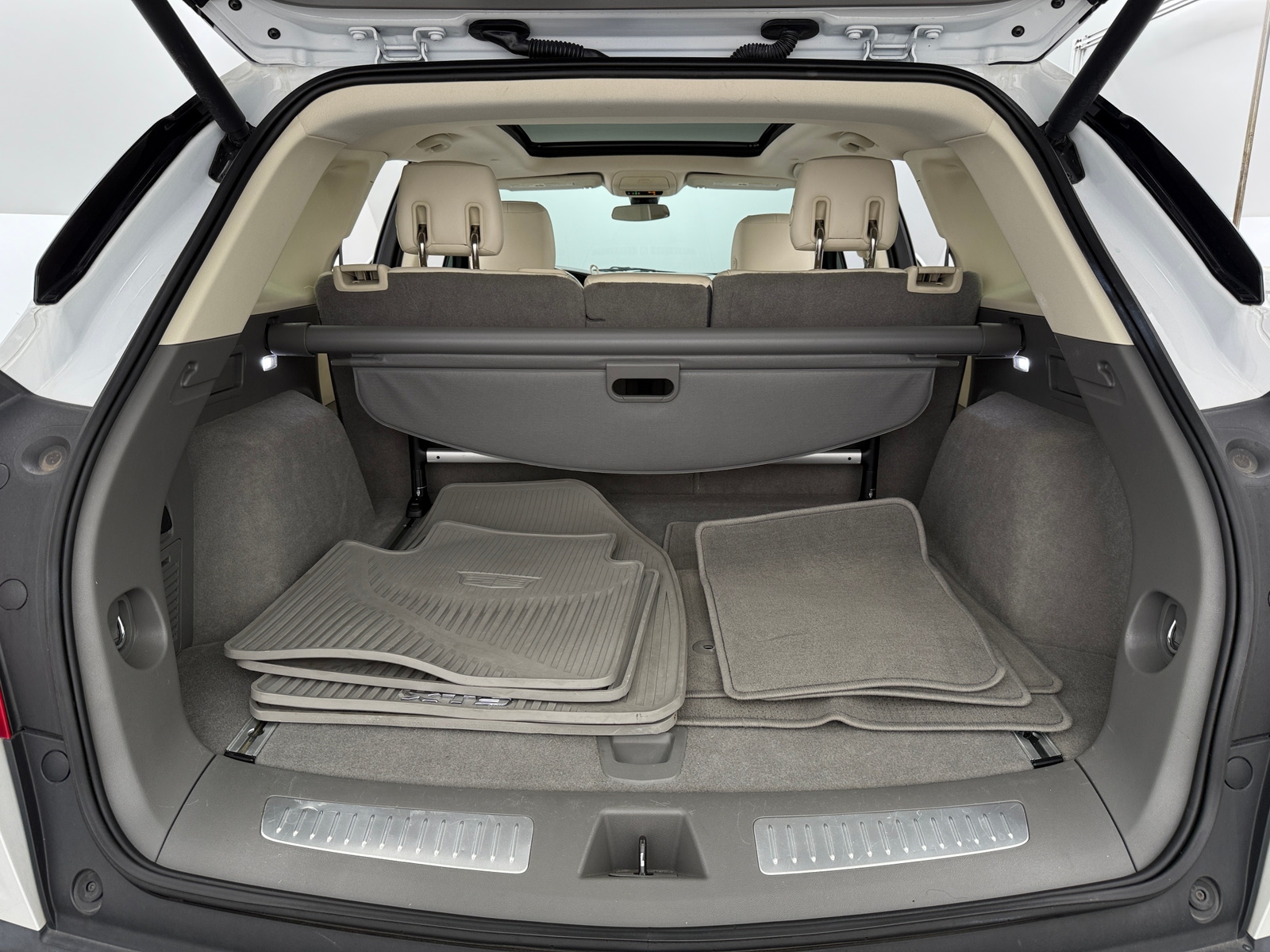 Thumbnail: 2018 Cadillac XT5 - 6