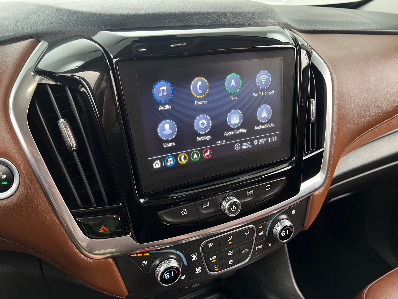 Thumbnail: 2021 Chevrolet Traverse - 3