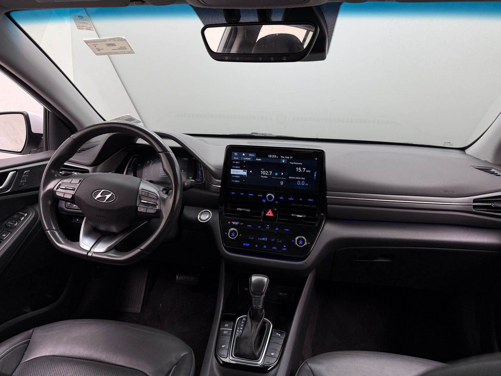 Thumbnail: 2020 Hyundai Ioniq - 2