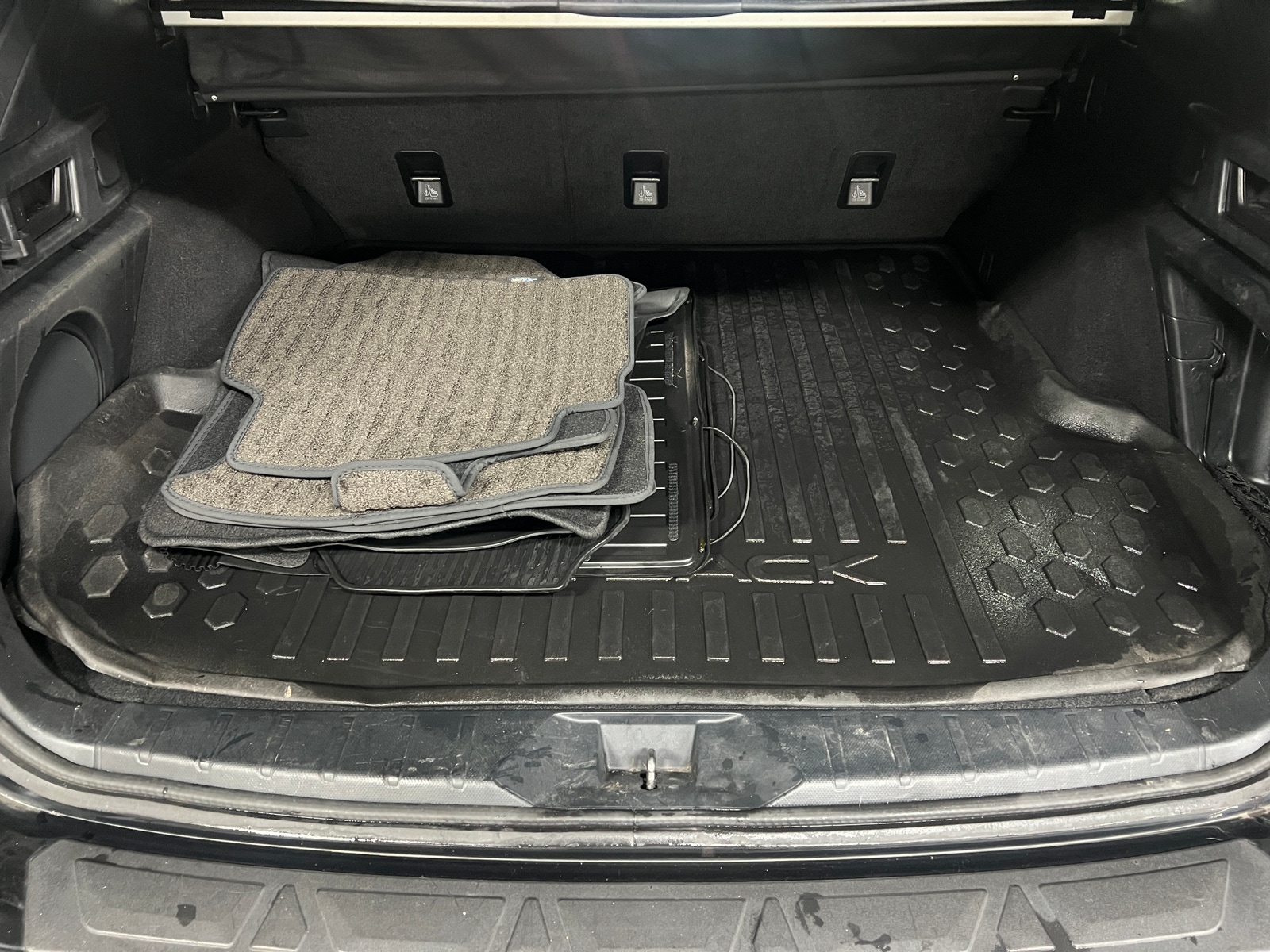 Thumbnail: 2020 Subaru Outback - 6