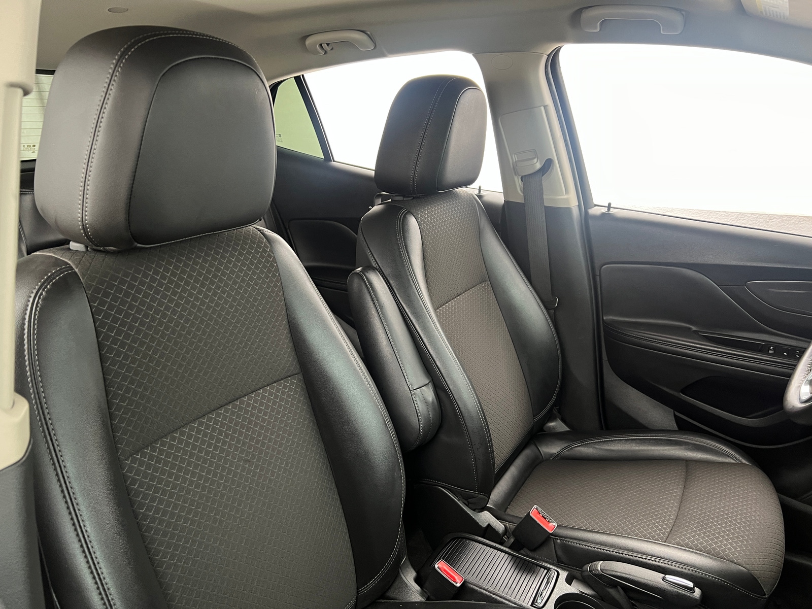 Thumbnail: 2019 Buick Encore - 2