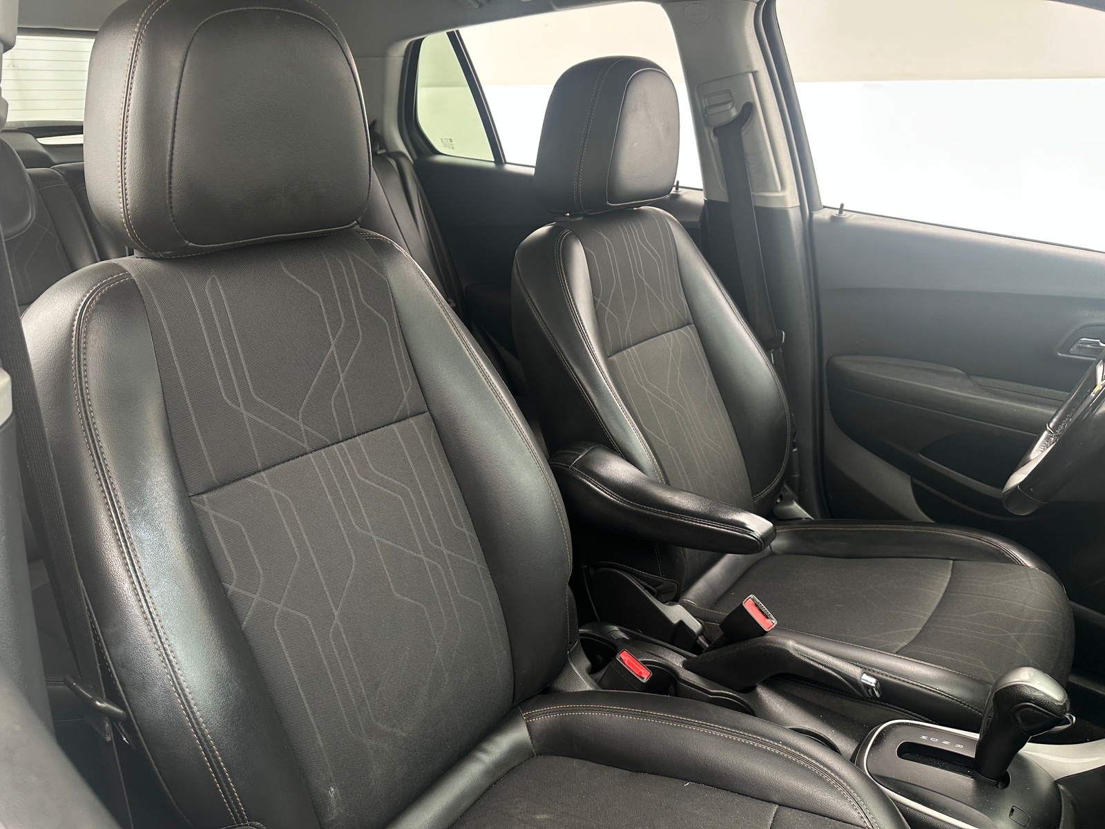 Thumbnail: 2020 Chevrolet Trax - 2