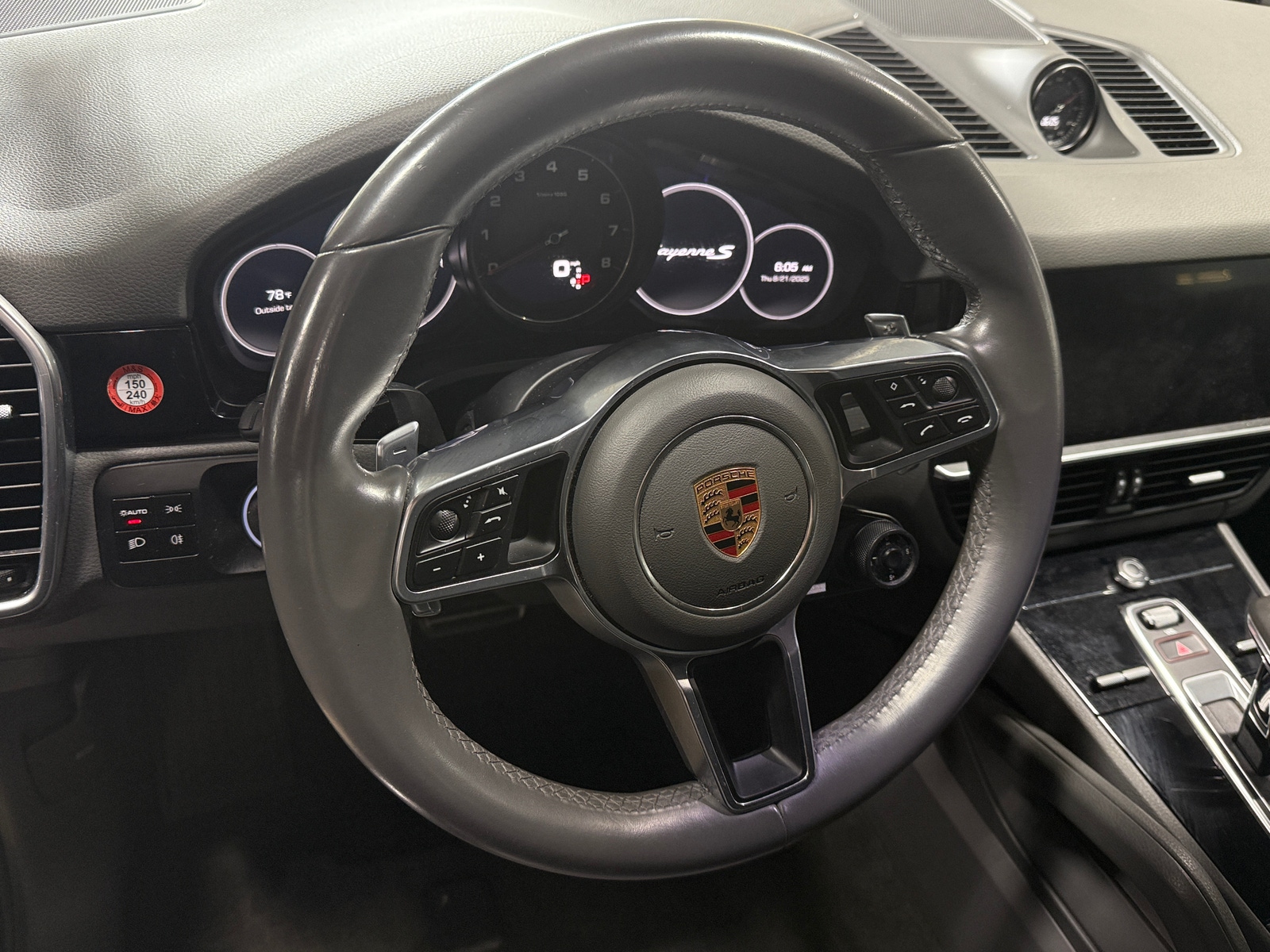 Thumbnail: 2020 Porsche  - 4