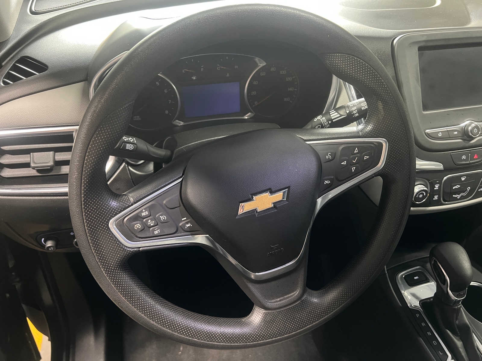 Thumbnail: 2022 Chevrolet Equinox - 5