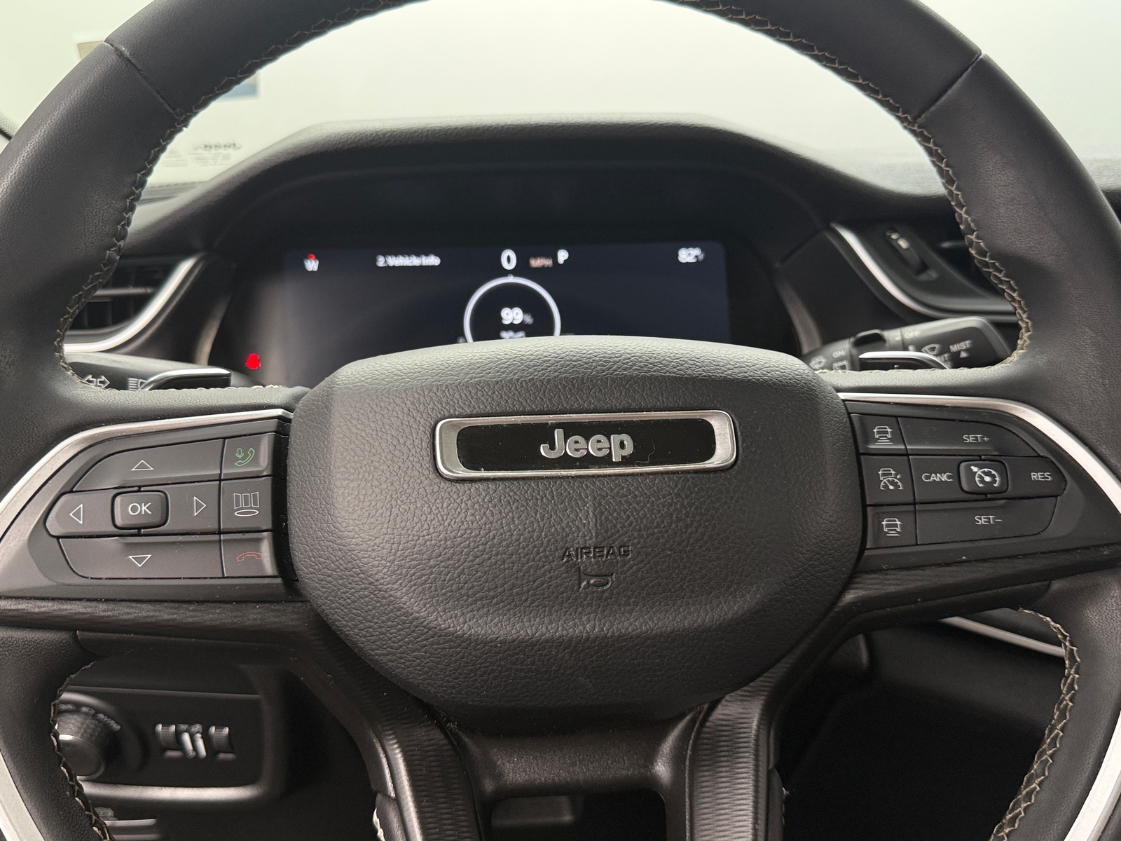 Thumbnail: 2024 Jeep Grand Cherokee - 5