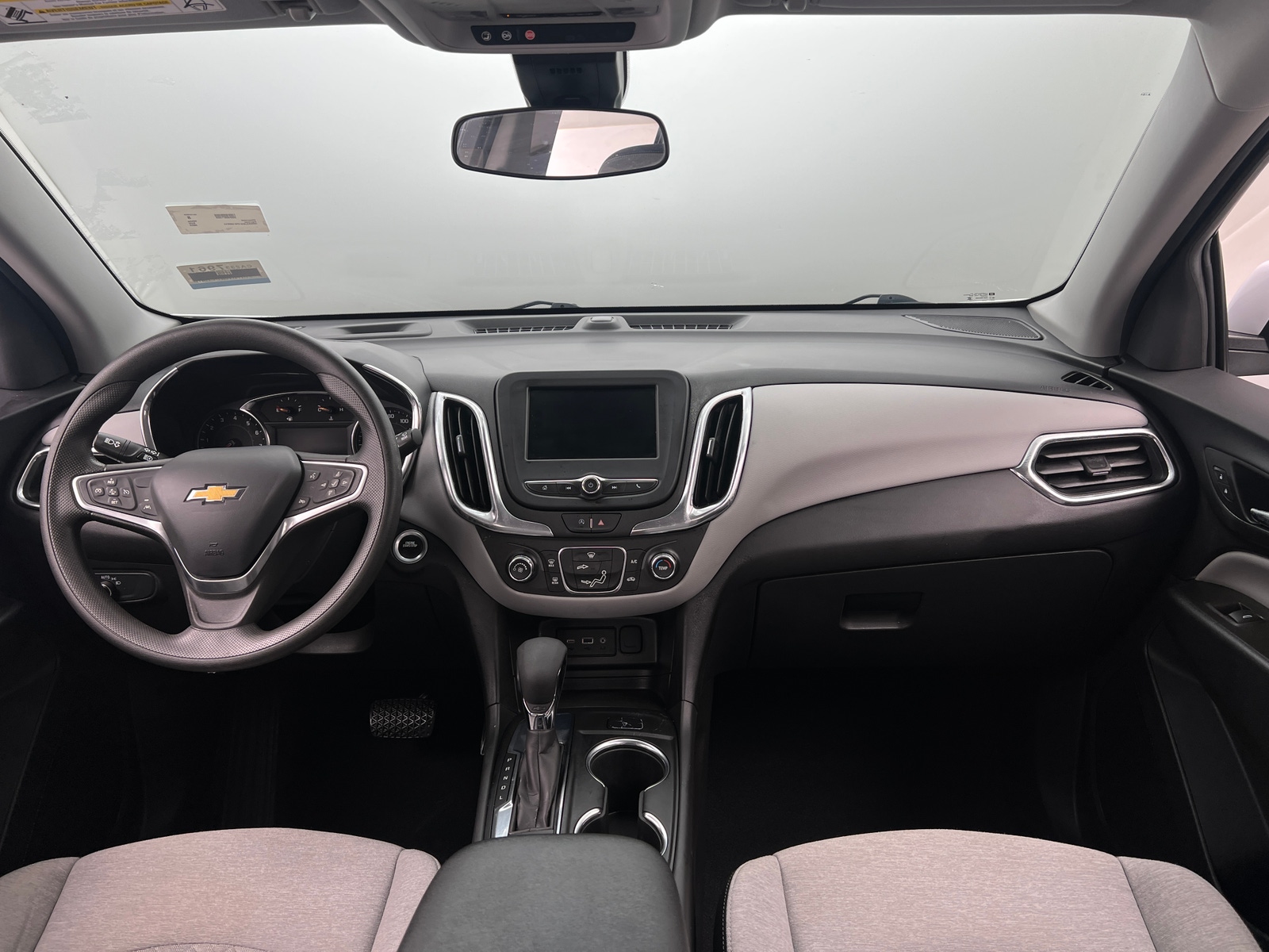 Thumbnail: 2023 Chevrolet Equinox - 3