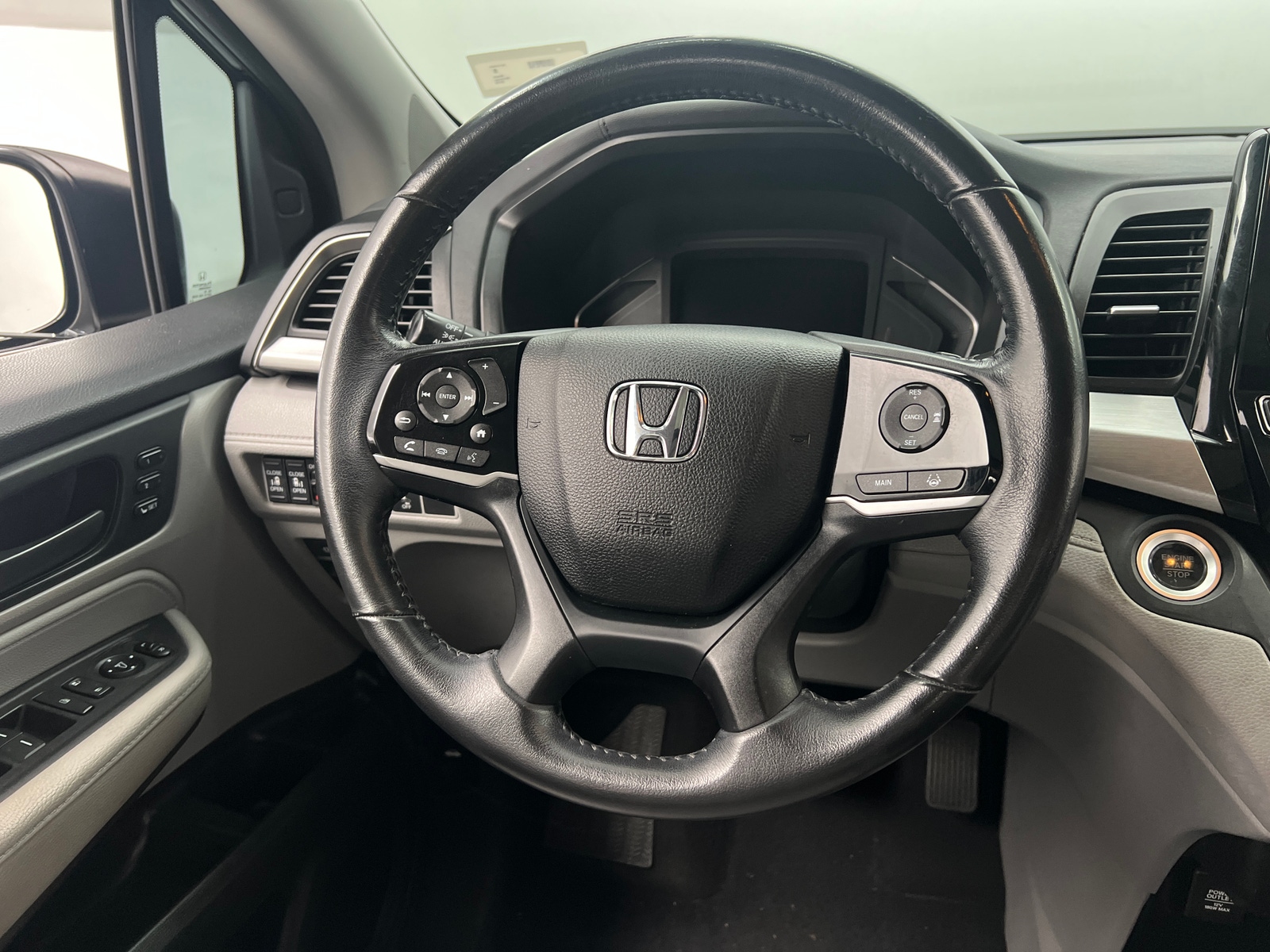 Thumbnail: 2018 Honda Odyssey - 5