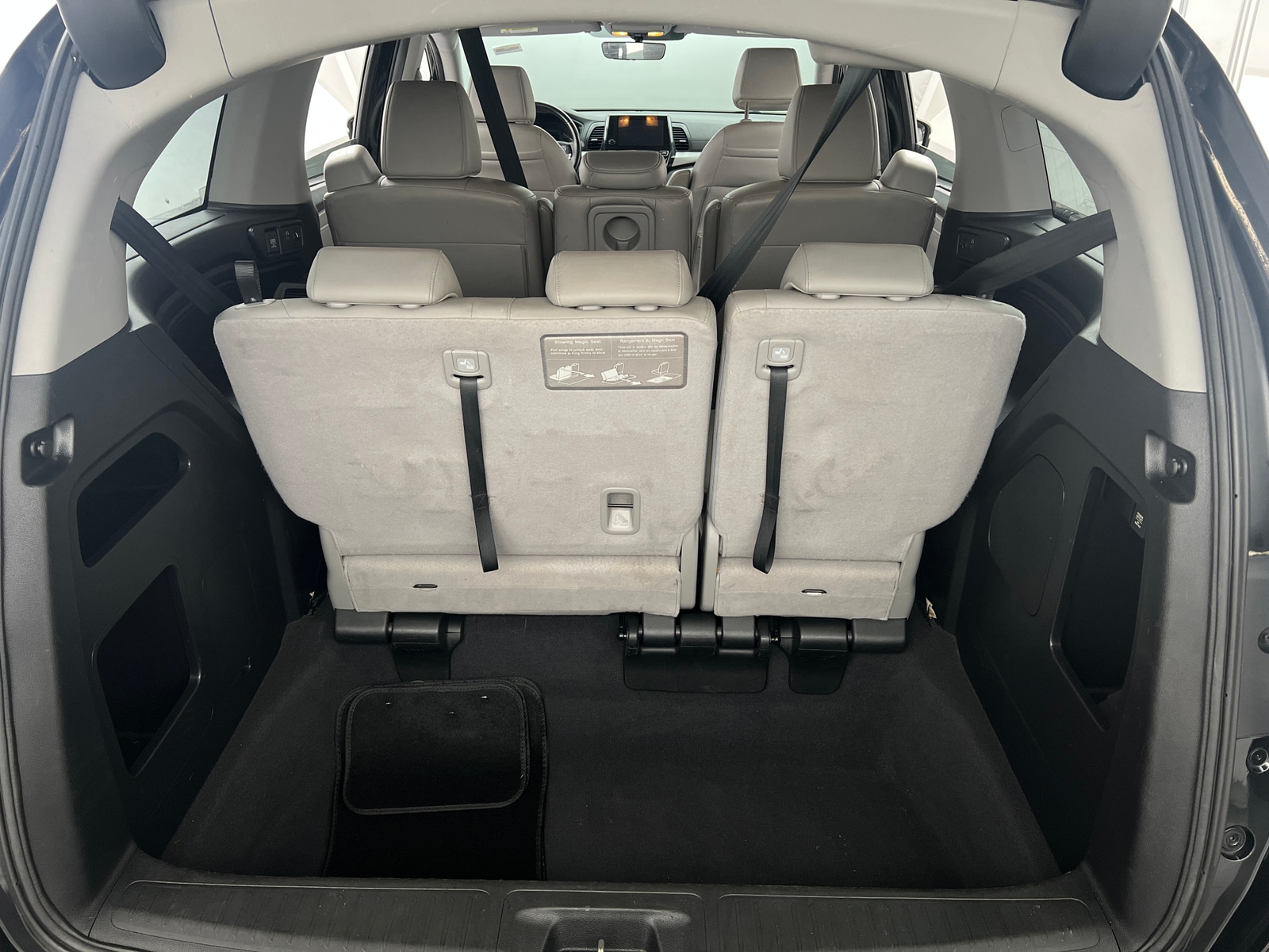 Thumbnail: 2018 Honda Odyssey - 7