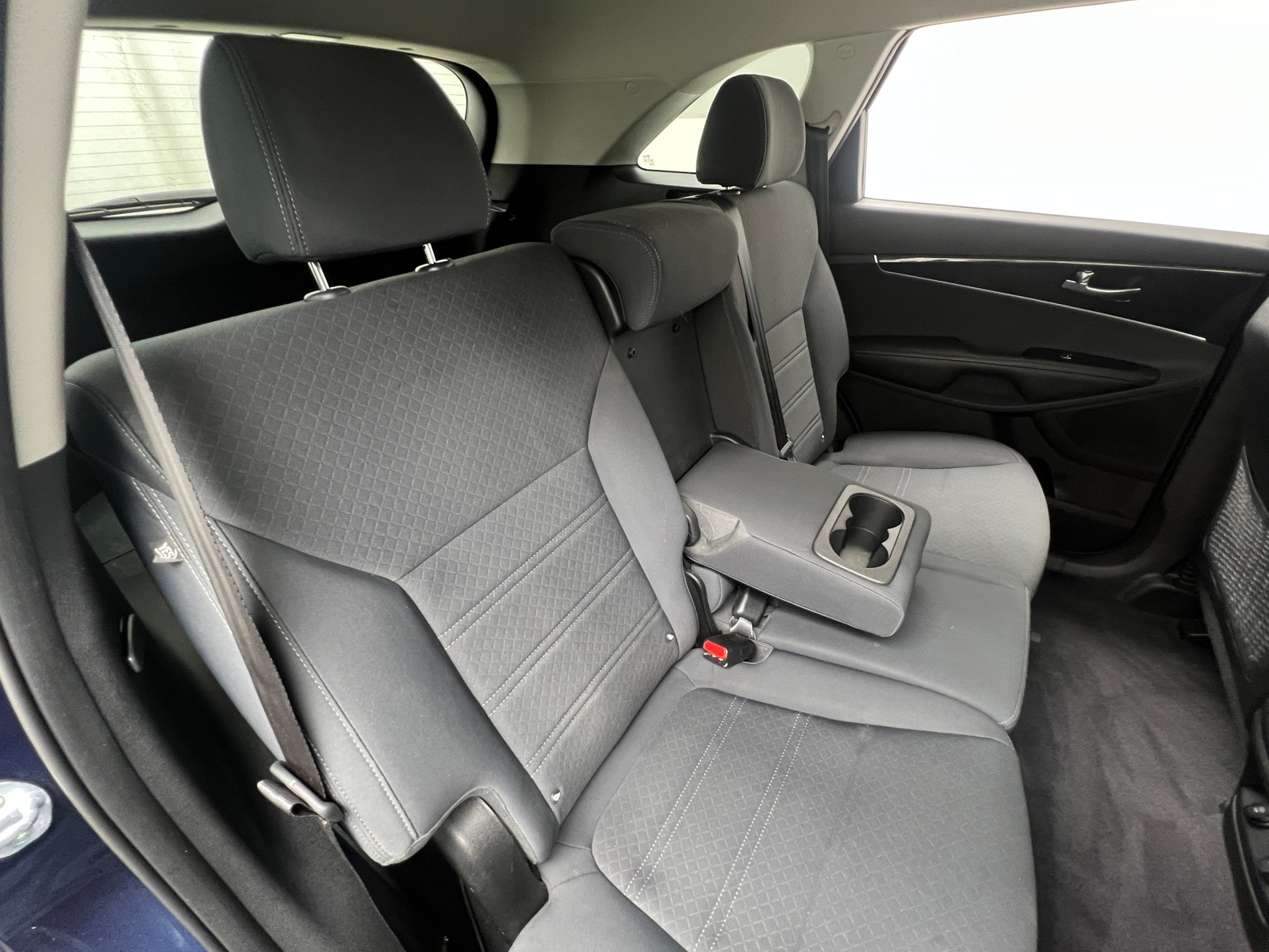 Thumbnail: 2016 Kia Sorento - 6