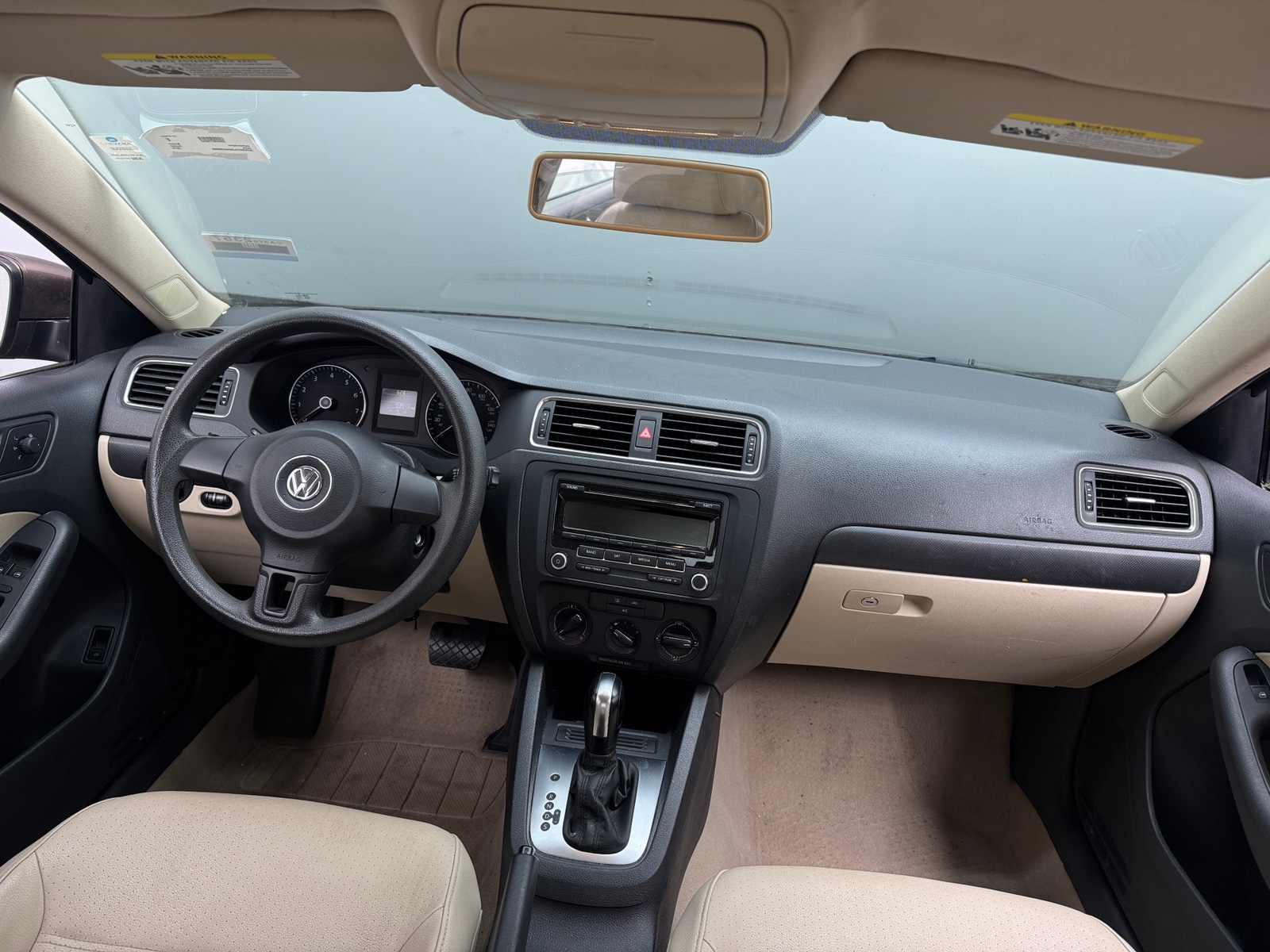 Thumbnail: 2014 Volkswagen Jetta - 3