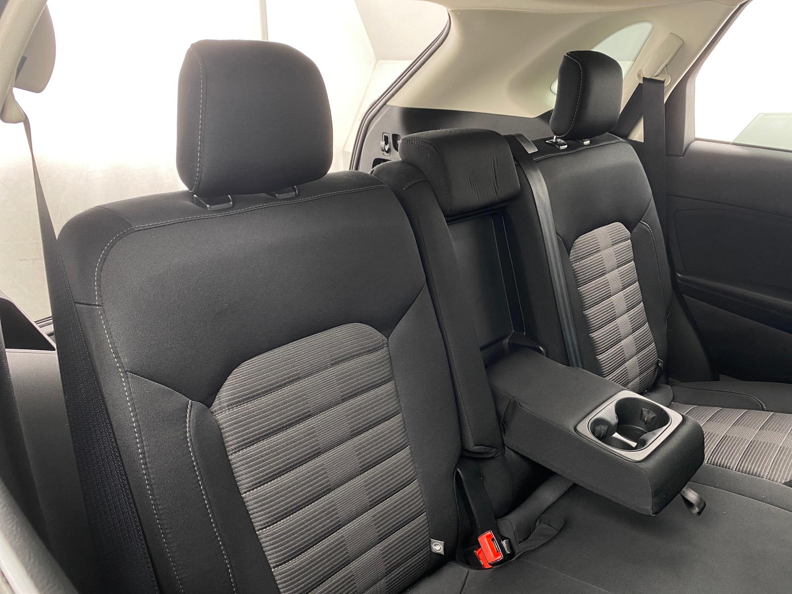 Thumbnail: 2019 Ford Edge - 6