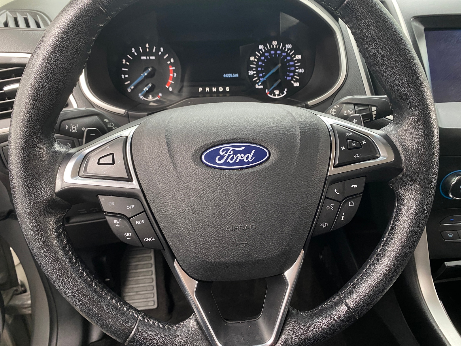 Thumbnail: 2019 Ford Edge - 5