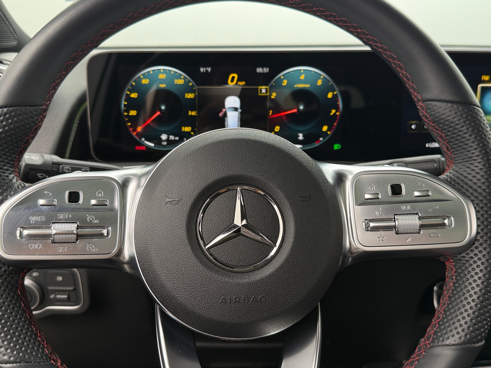 Thumbnail: 2022 Mercedes-Benz GLB - 5