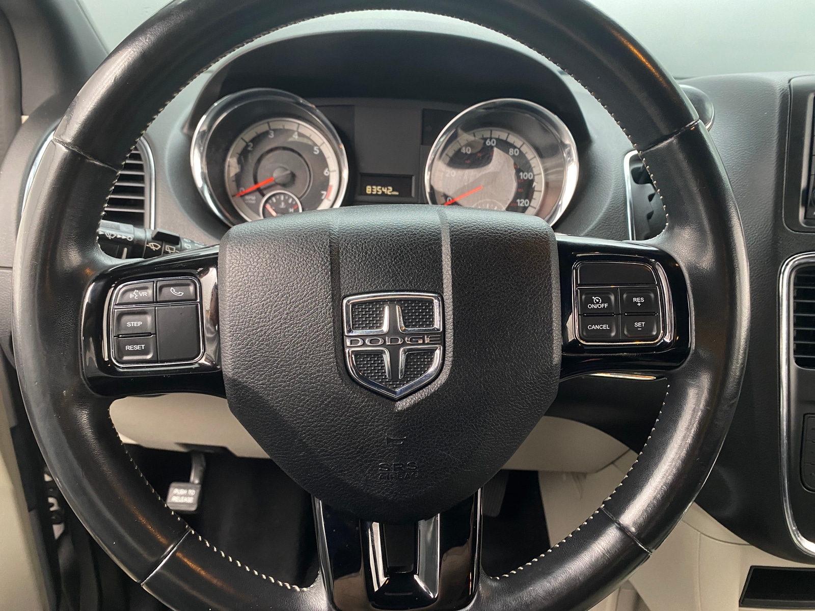 Thumbnail: 2019 Dodge Grand Caravan - 4