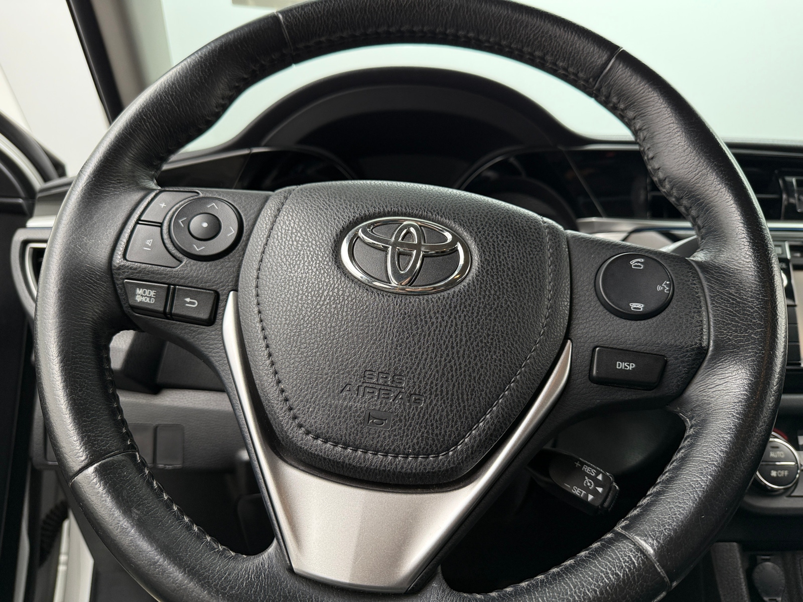 Thumbnail: 2015 Toyota Corolla - 5