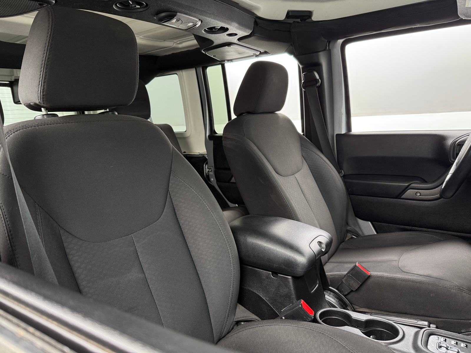 Thumbnail: 2015 Jeep Wrangler - 2