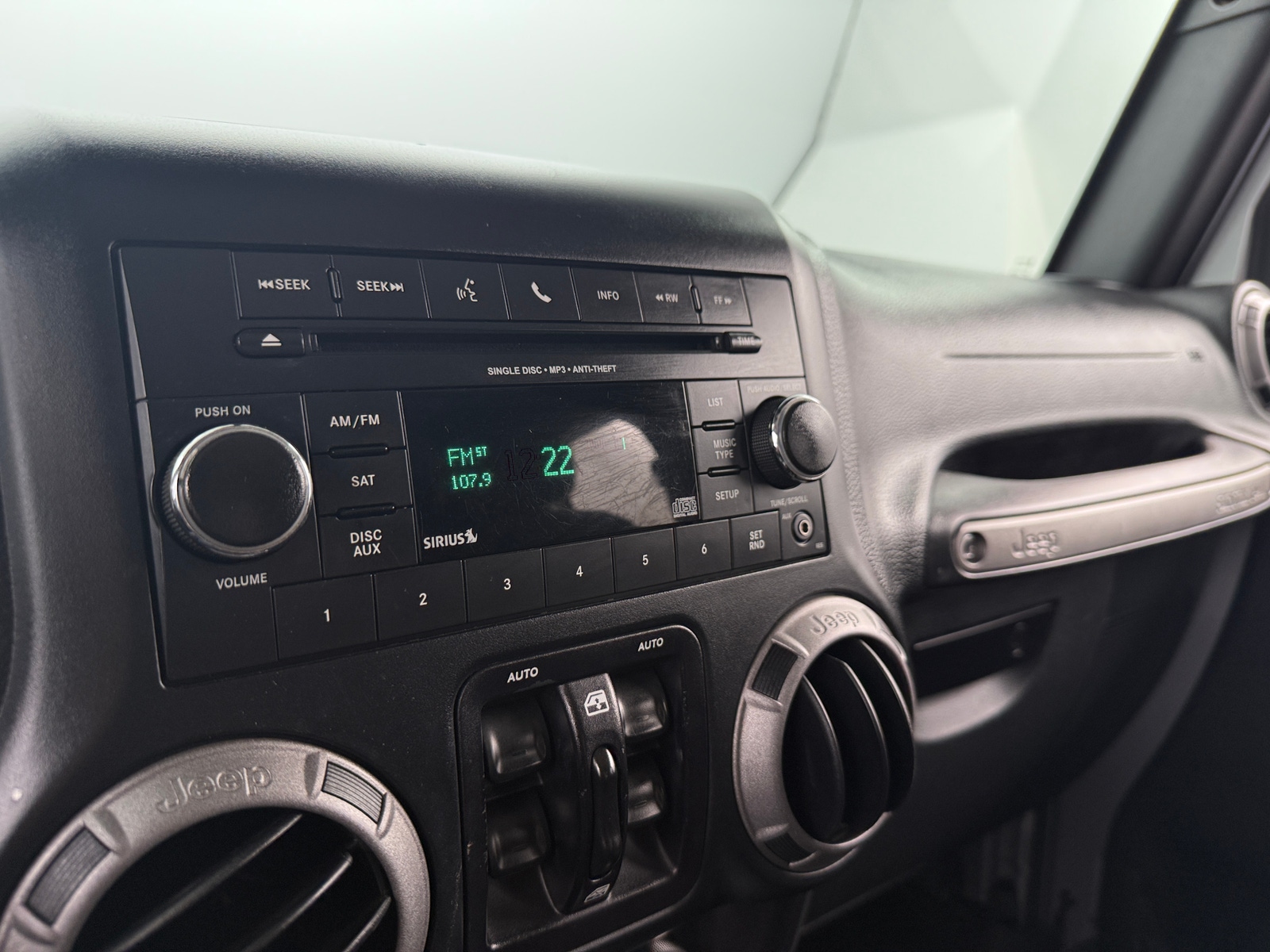 Thumbnail: 2015 Jeep Wrangler - 4