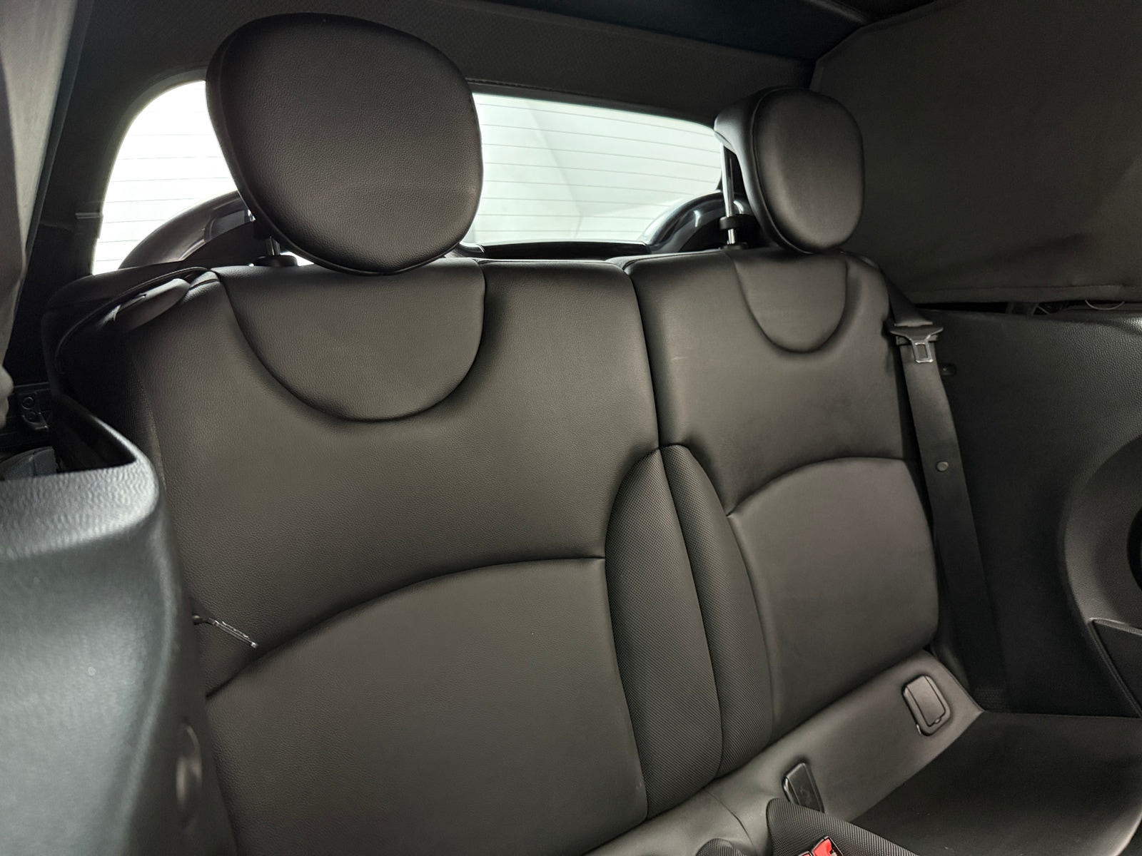 Thumbnail: 2015 MINI Cooper Convertible - 6
