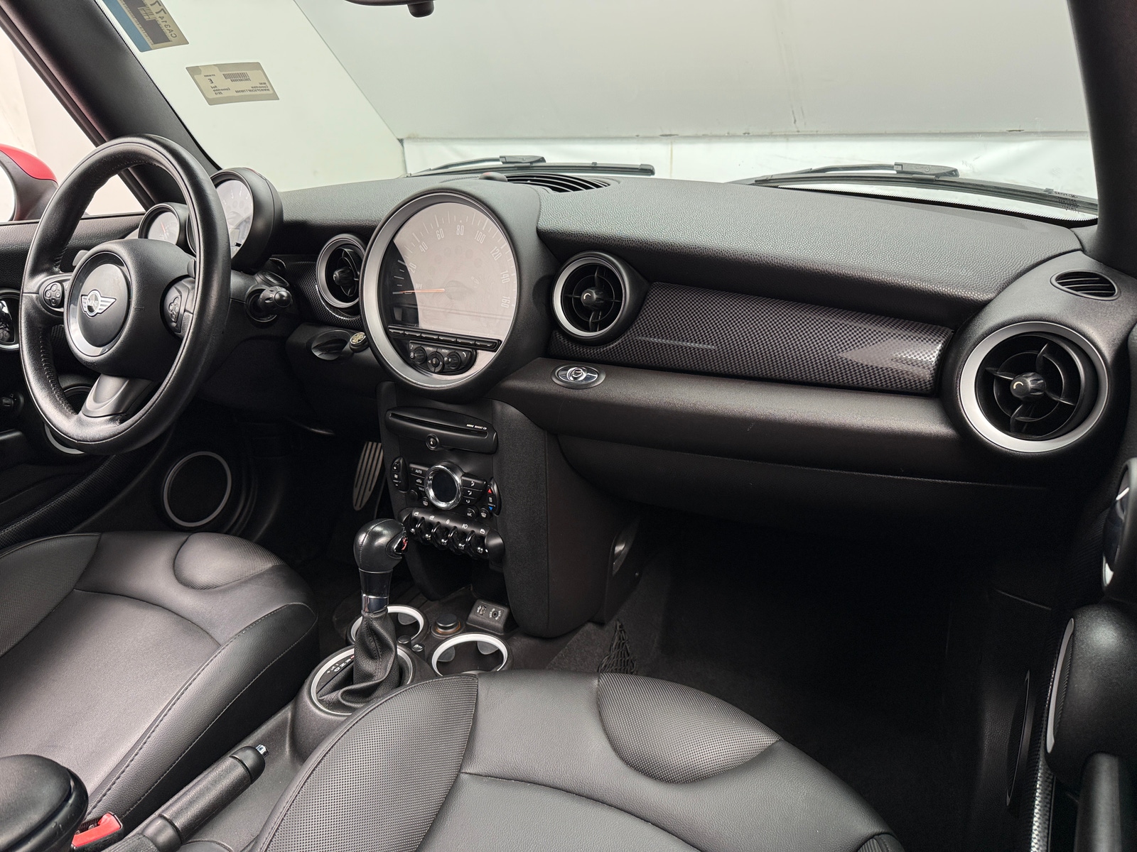 Thumbnail: 2015 MINI Cooper Convertible - 3