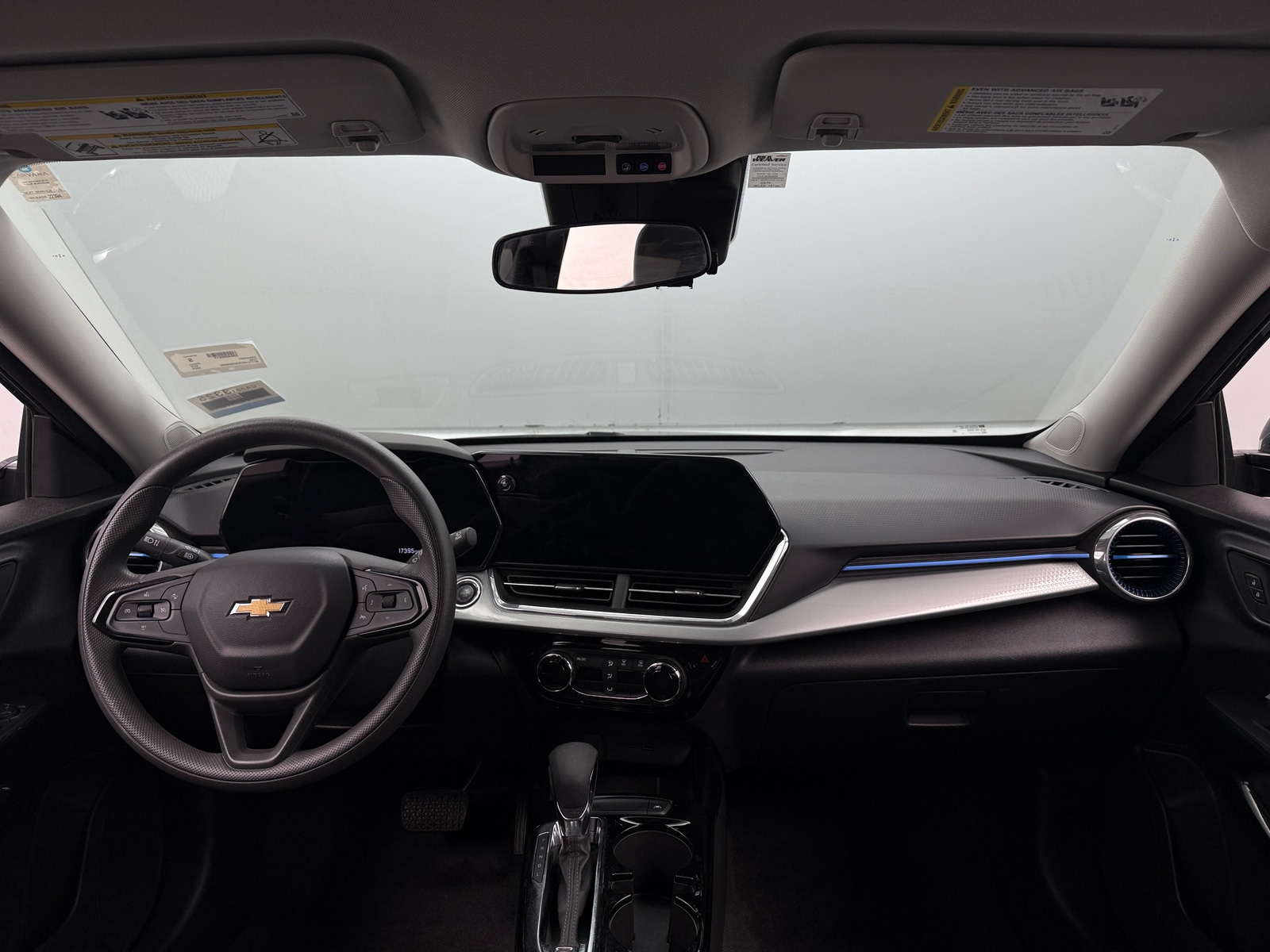 Thumbnail: 2025 Chevrolet Trax - 3