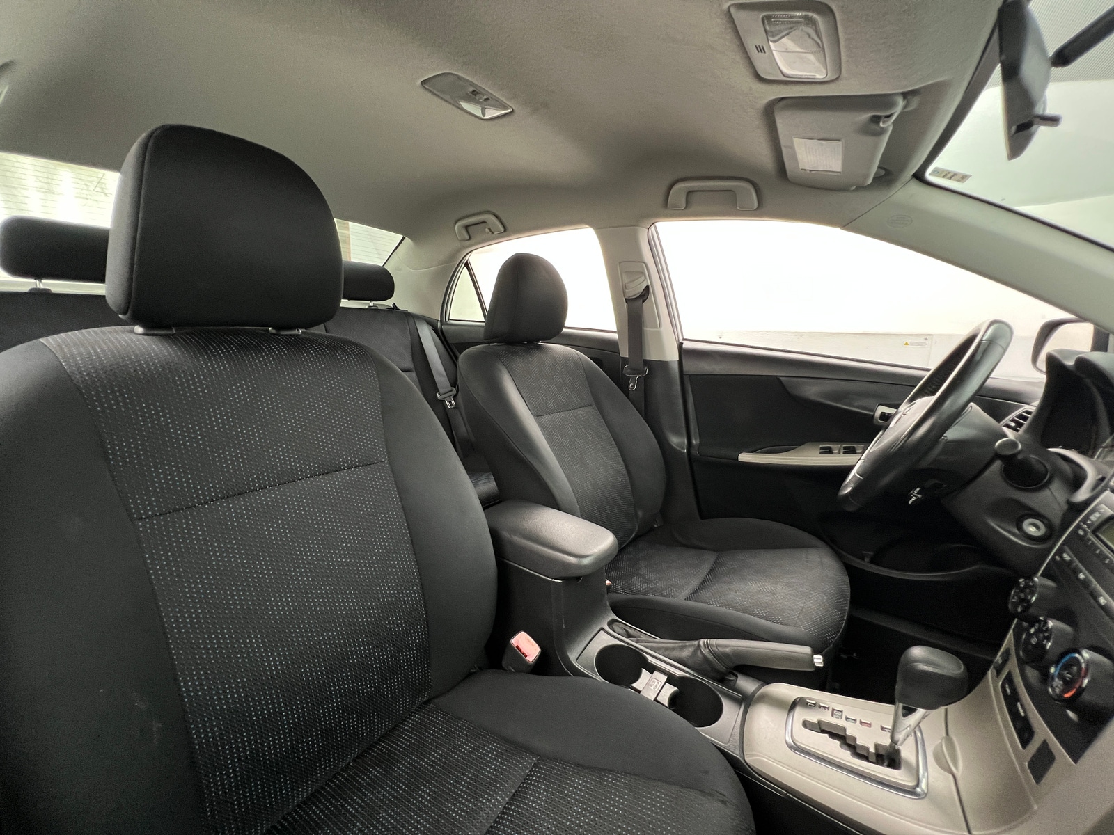 Thumbnail: 2010 Toyota Corolla - 2
