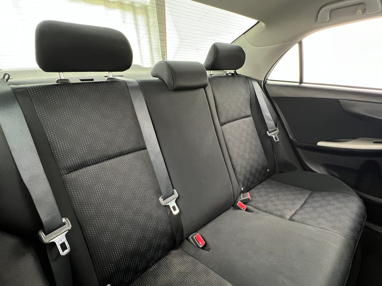 Thumbnail: 2010 Toyota Corolla - 6