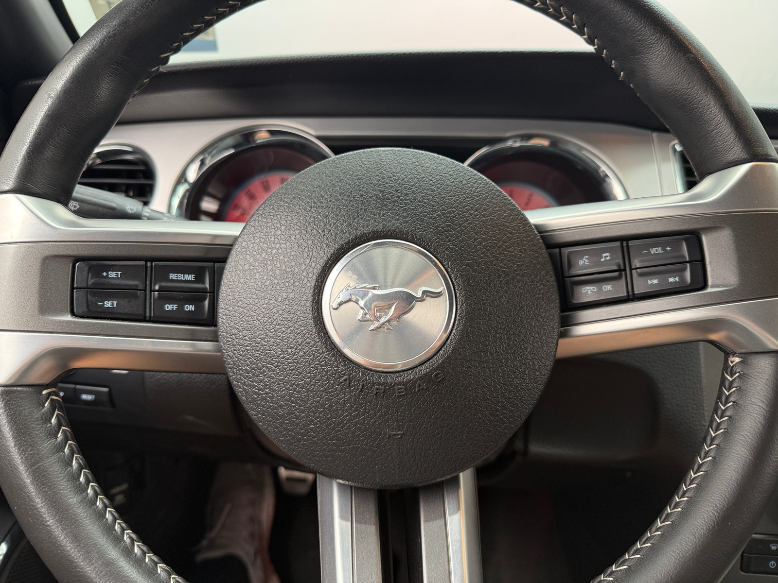 Thumbnail: 2012 Ford Mustang - 3