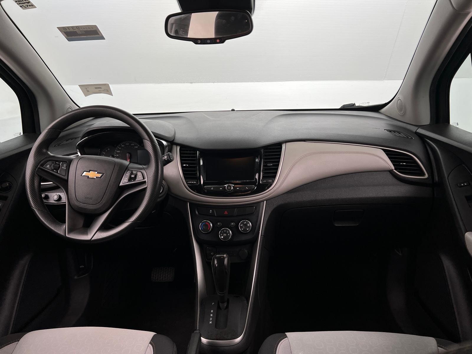 Thumbnail: 2020 Chevrolet Trax - 3