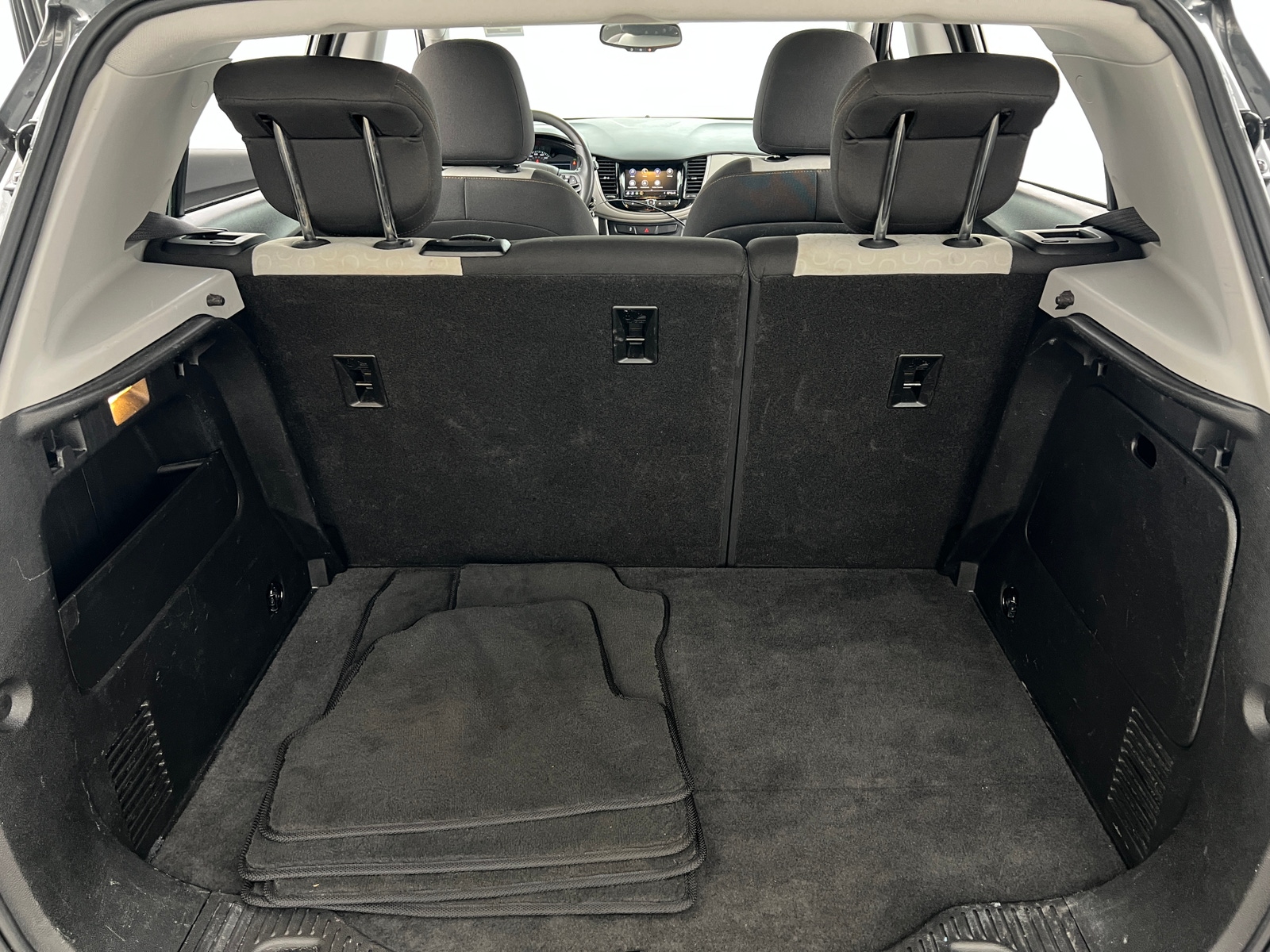 Thumbnail: 2020 Chevrolet Trax - 7