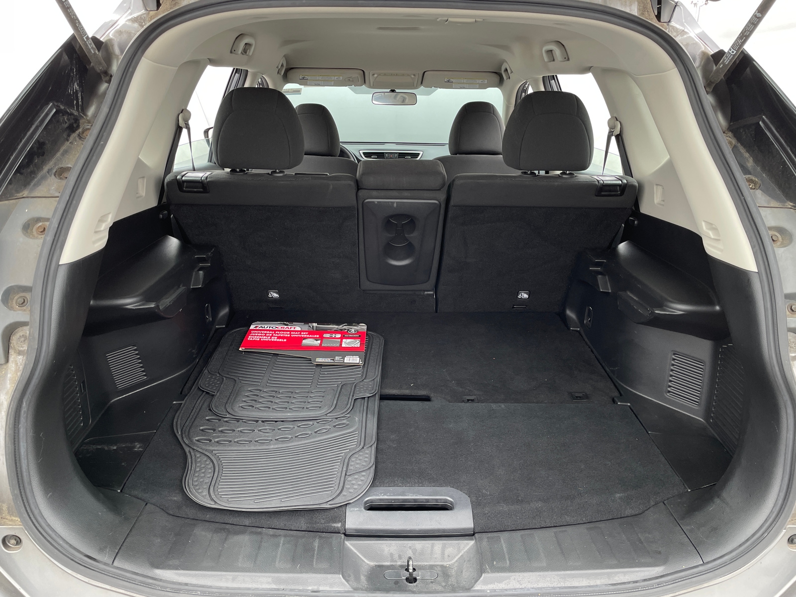Thumbnail: 2016 Nissan Rogue - 7