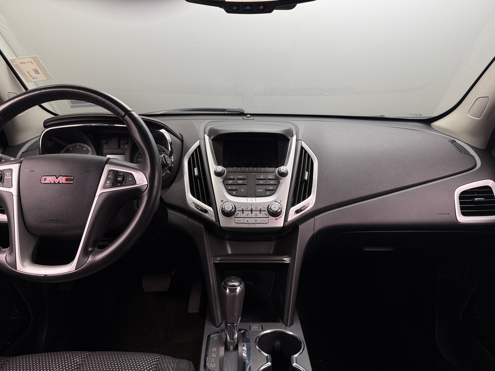 Thumbnail: 2017 GMC Terrain - 3