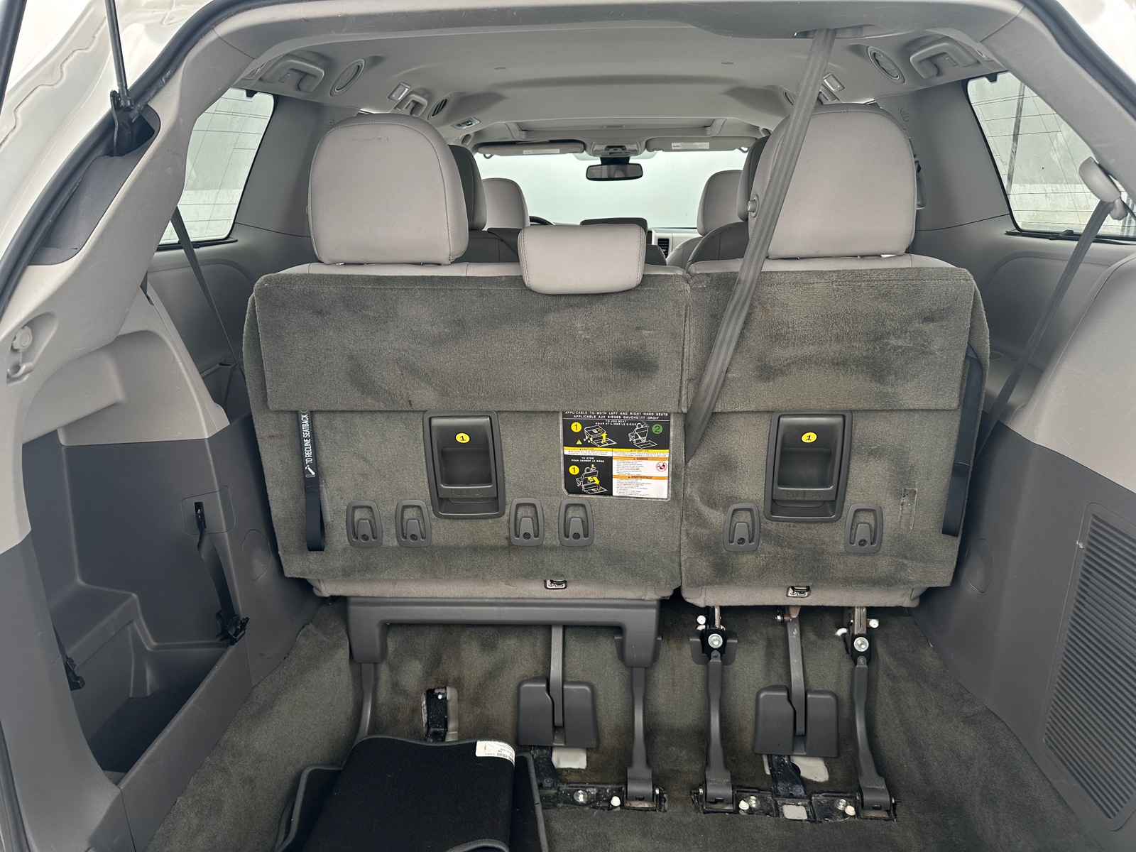Thumbnail: 2019 Toyota Sienna - 6