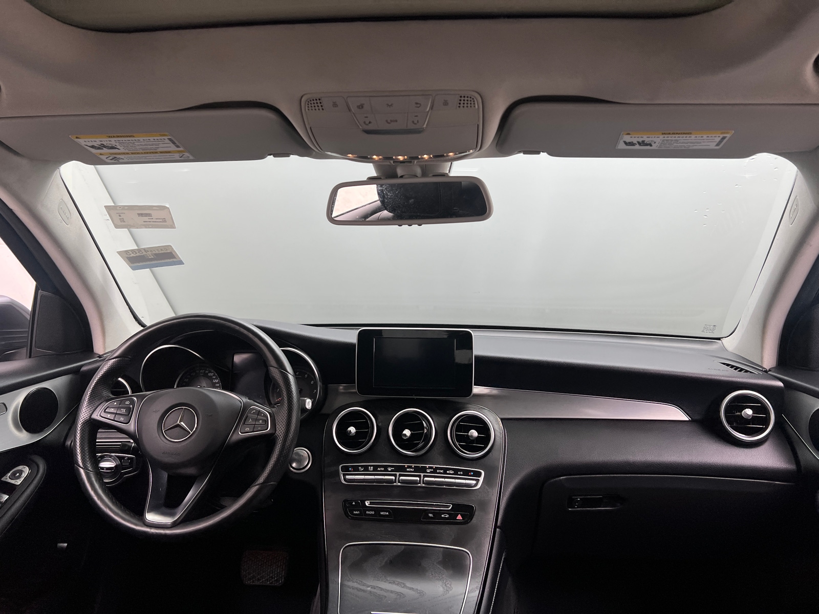 Thumbnail: 2019 Mercedes-Benz GLC - 2