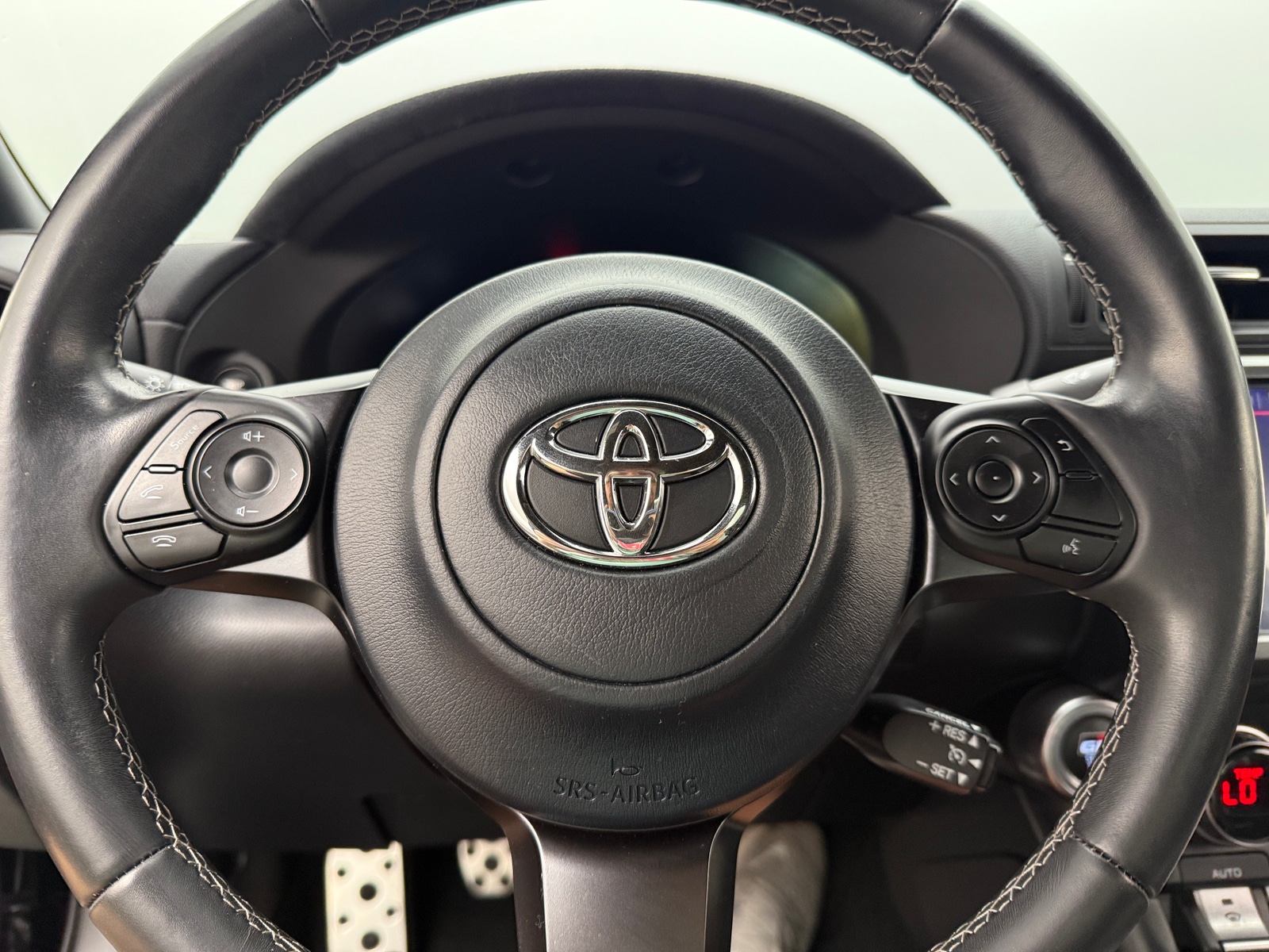 Thumbnail: 2023 Toyota GR86 - 4
