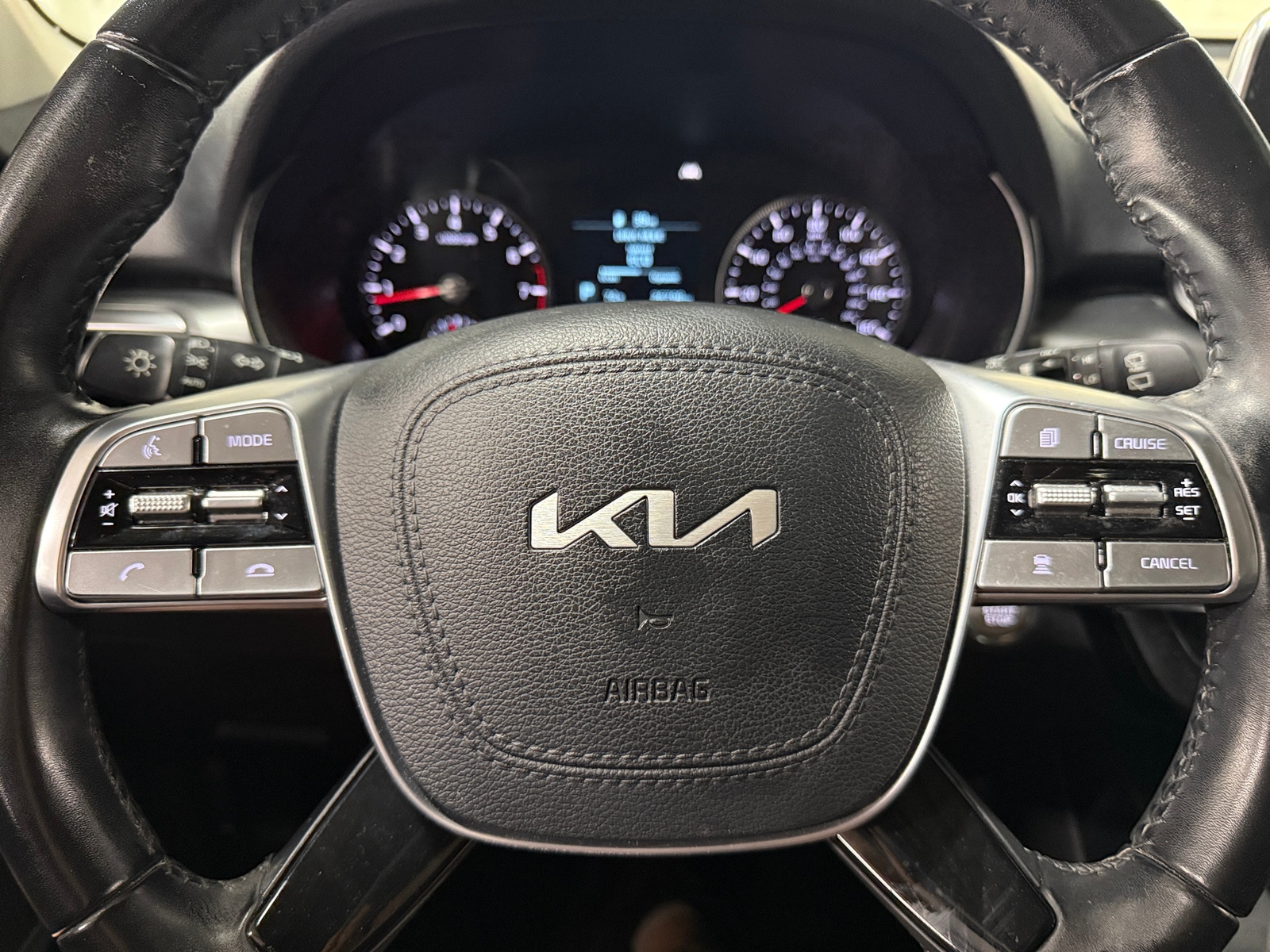 Thumbnail: 2022 Kia Telluride - 4
