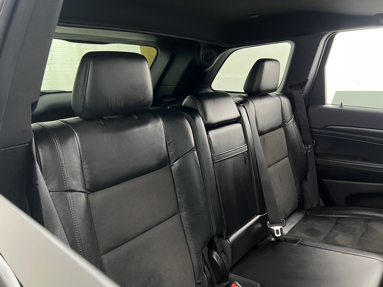 Thumbnail: 2020 Jeep Grand Cherokee - 6