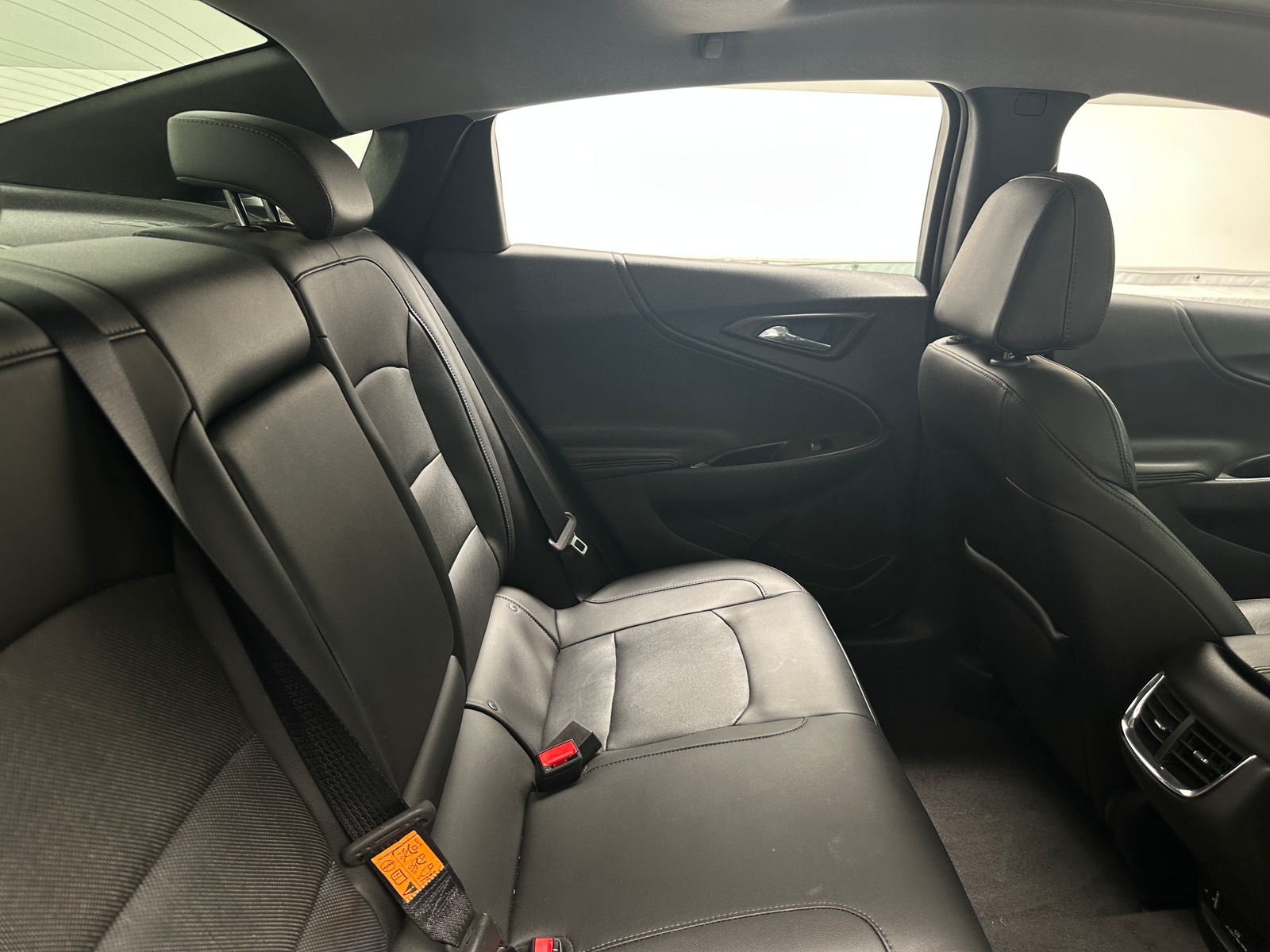 Thumbnail: 2016 Chevrolet Malibu - 5