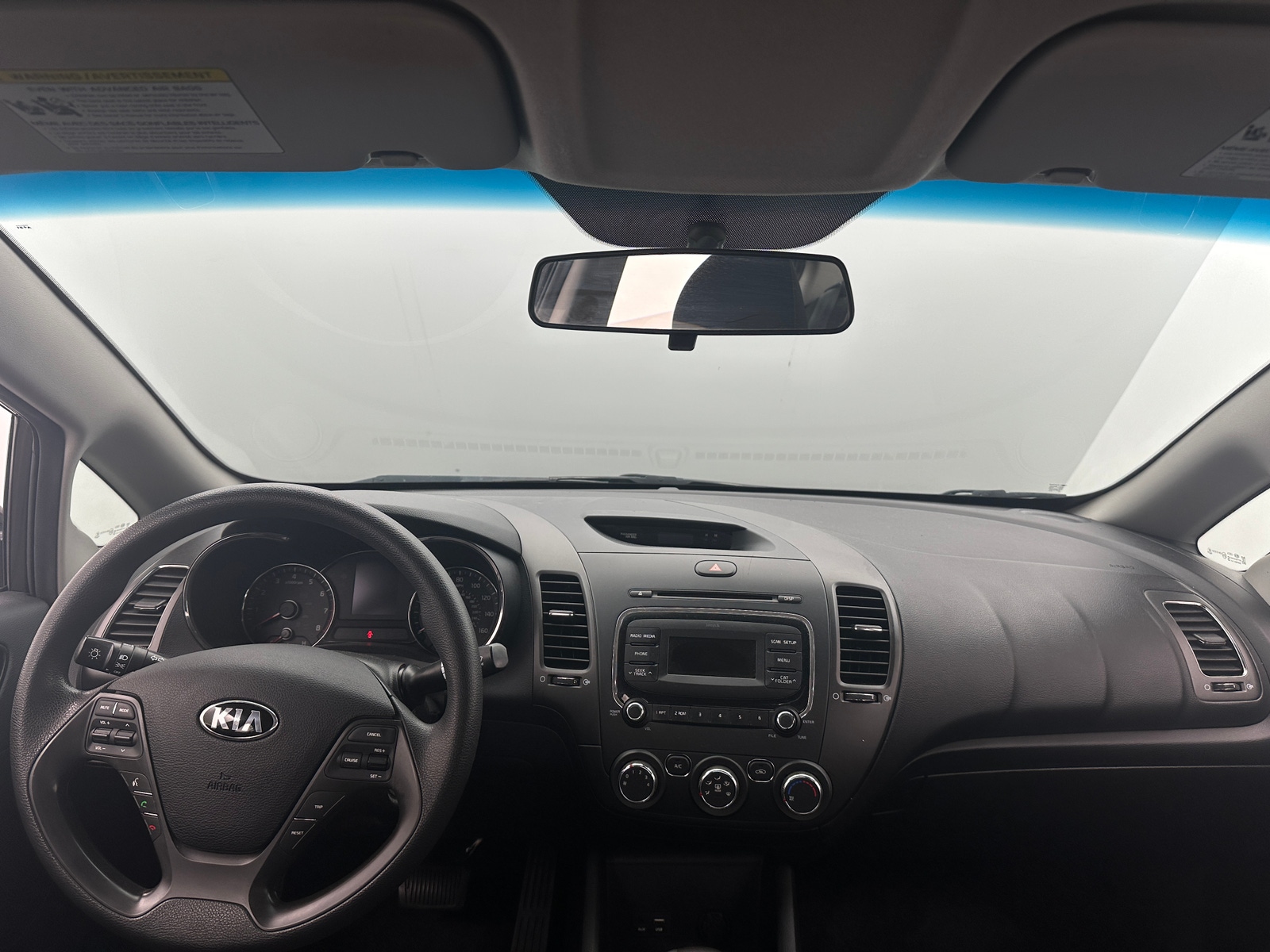 Thumbnail: 2018 Kia Forte - 3